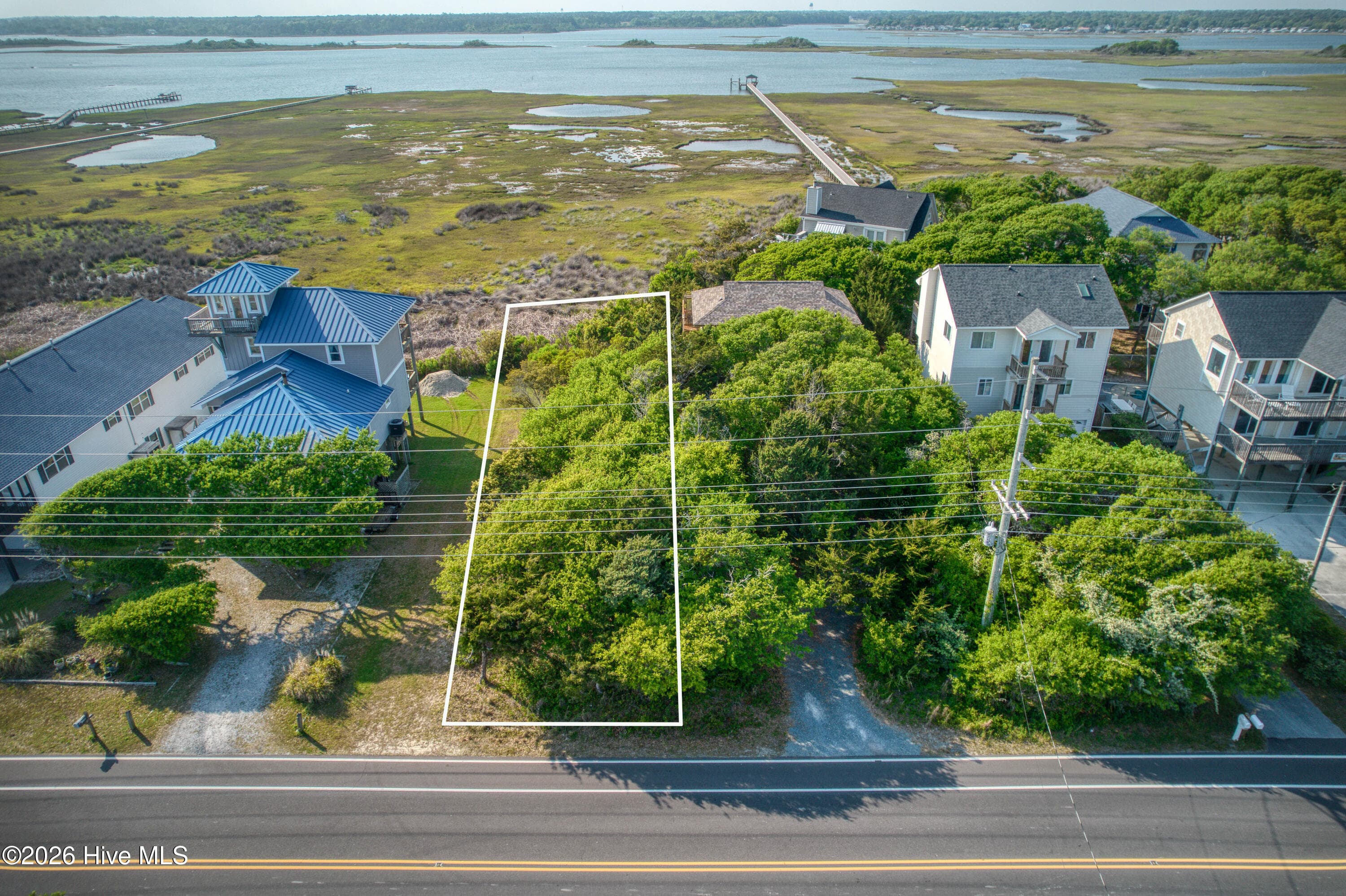 Front of 1131 S Topsail Drive, Surf City, NC 28445