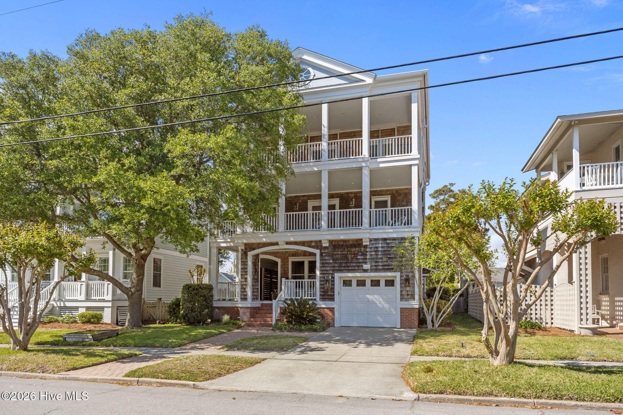 Exterior of 2106 Evans Street, Morehead City, NC 28557