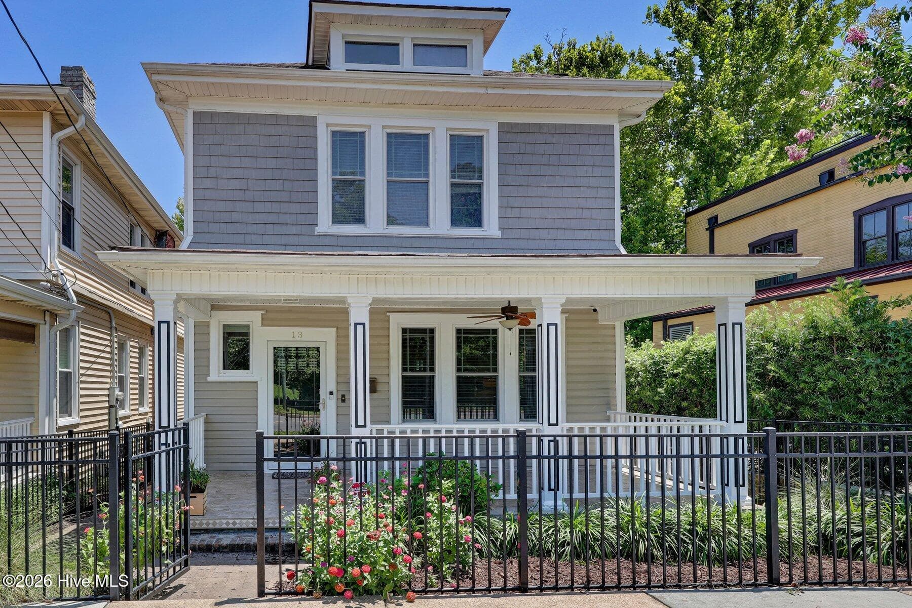 Front of 13 S 10th Street, Wilmington, NC 28401