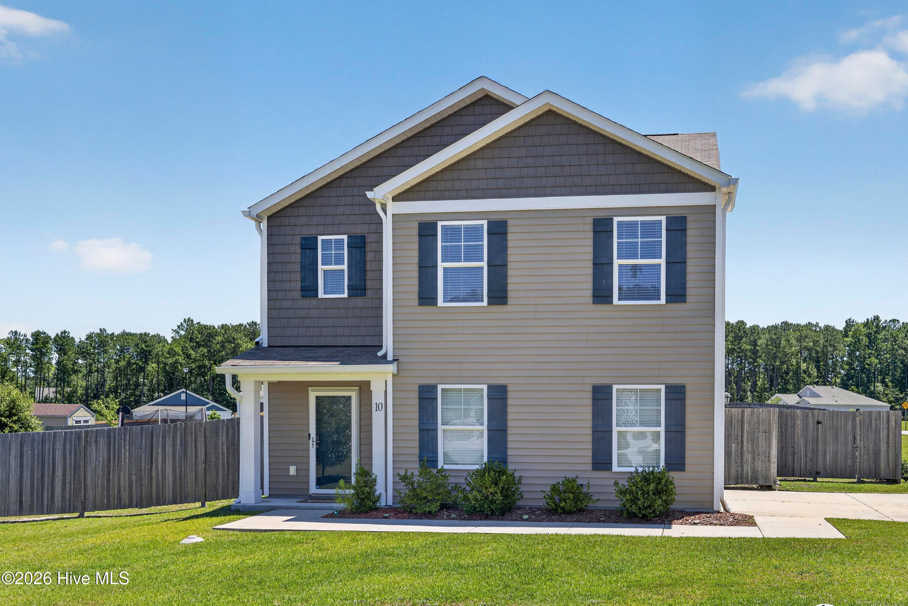 Front of 10 Evian Court, Hampstead, NC 28443