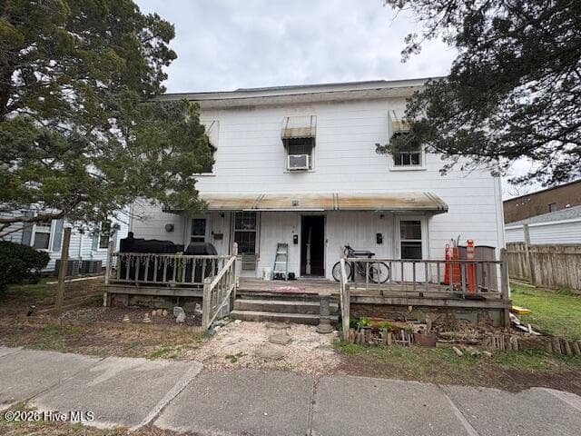 Front of 106 N 9th Street, Morehead City, NC 28557