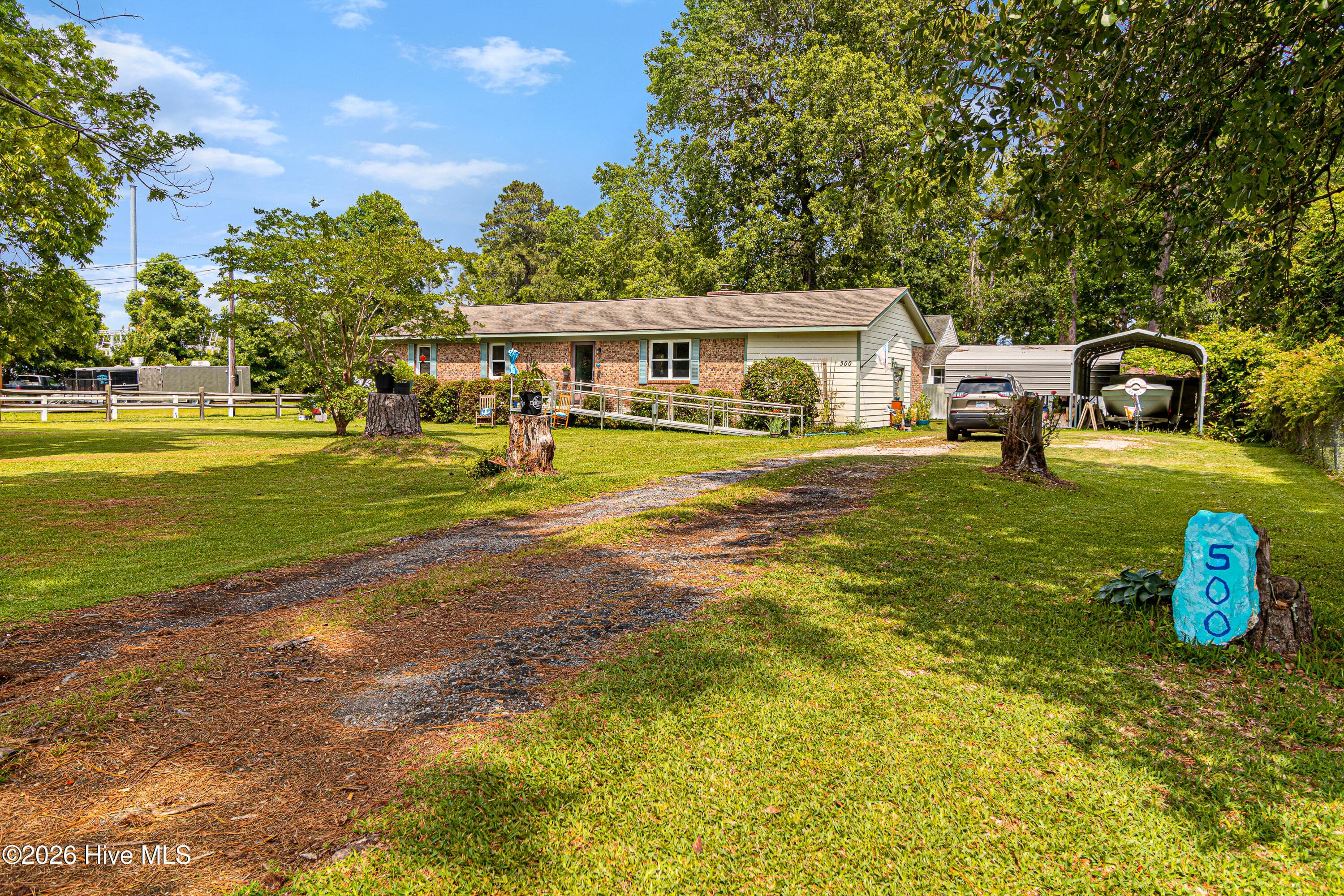 Exterior of 500 Maple Lane, Morehead City, NC 28557