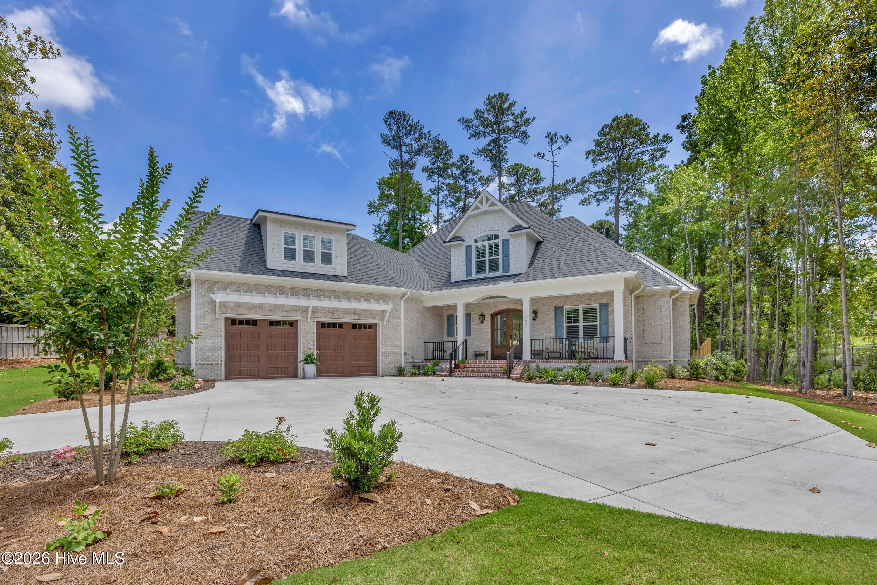 Front of 1304 Old Foards Lane, Wilmington, NC 28409