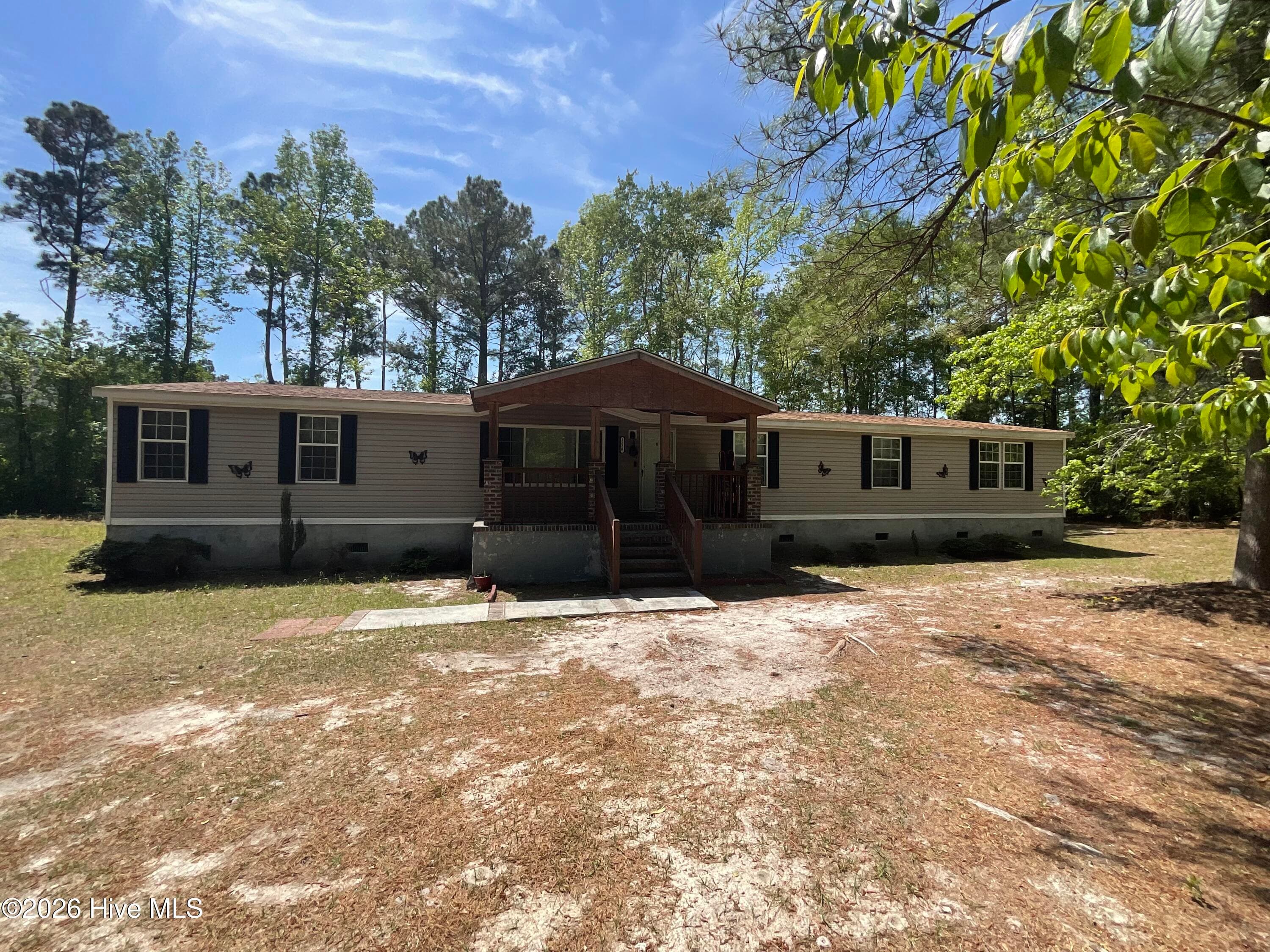 Exterior of 1220 Saint Johns Church Road, Hampstead, NC 28443