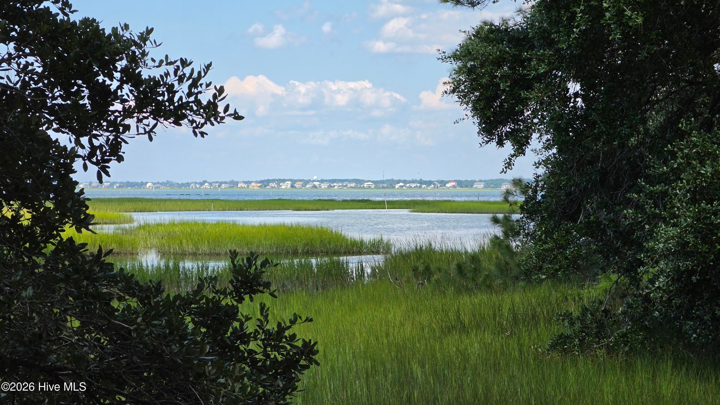 Front of 851 1 Highway 101, Beaufort, NC 28516