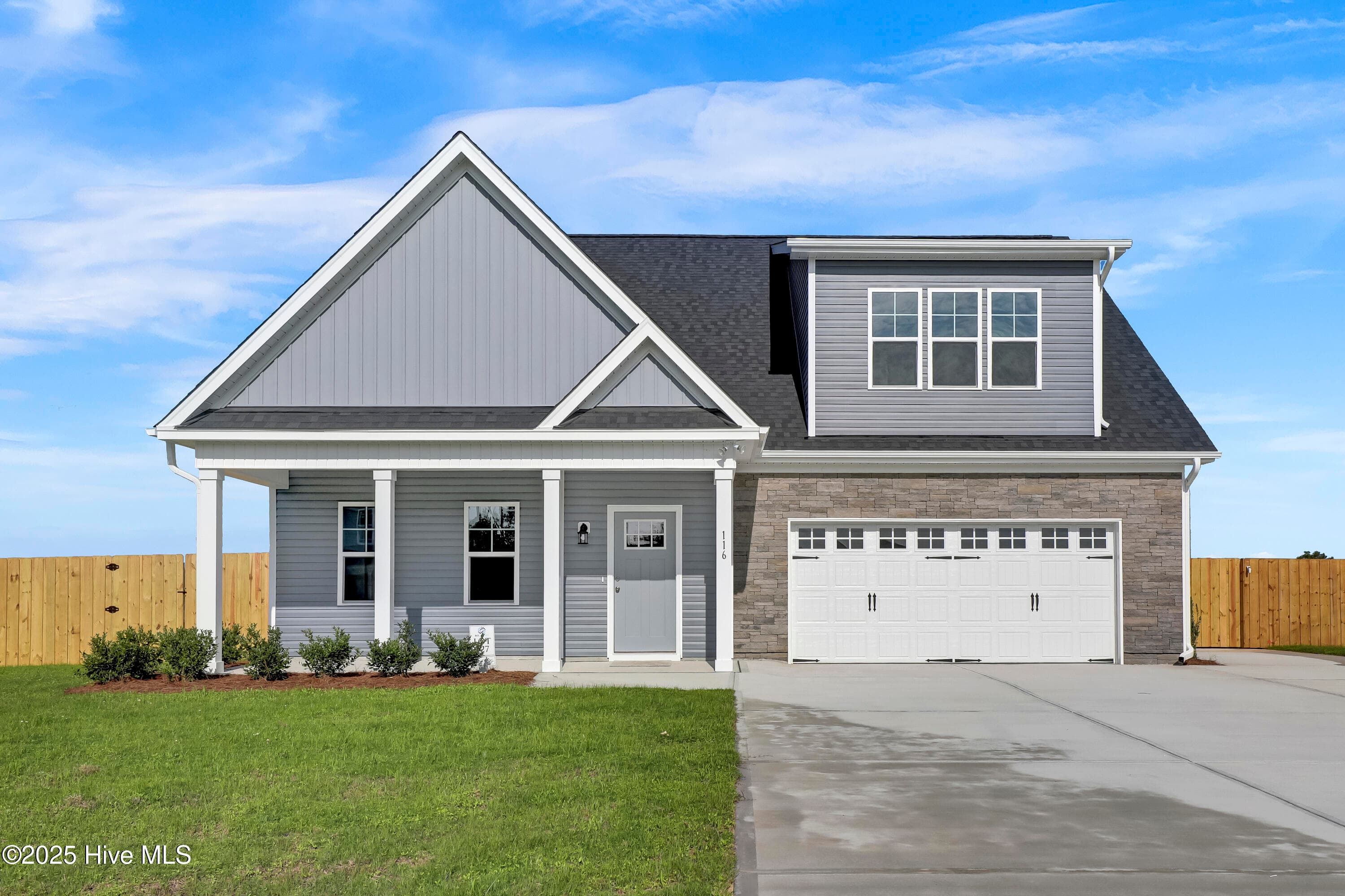 Front of 116 Talbert Drive, Rocky Point, NC 28457
