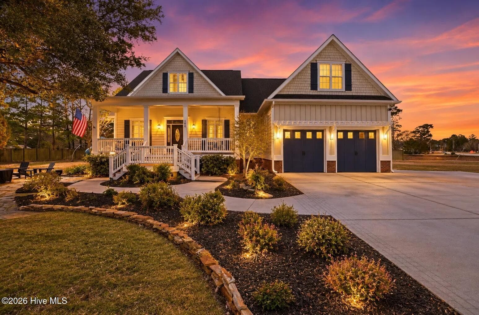Exterior of 100 Cove Side Lane, Hampstead, NC 28443