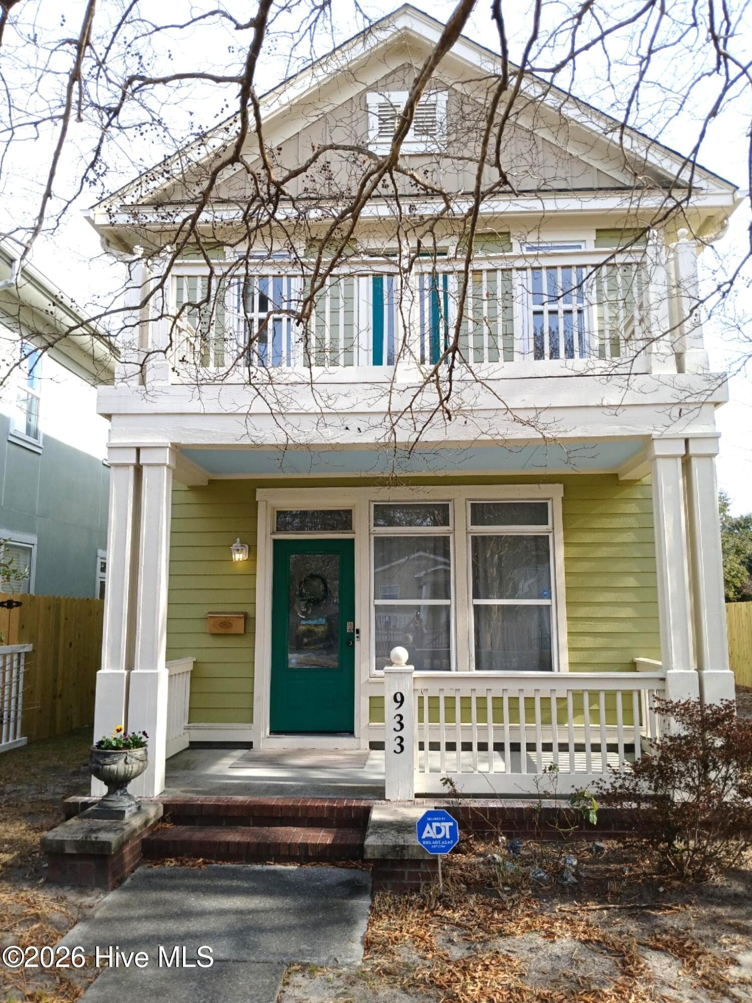 Front of 933 S 8th Street, Wilmington, NC 28401