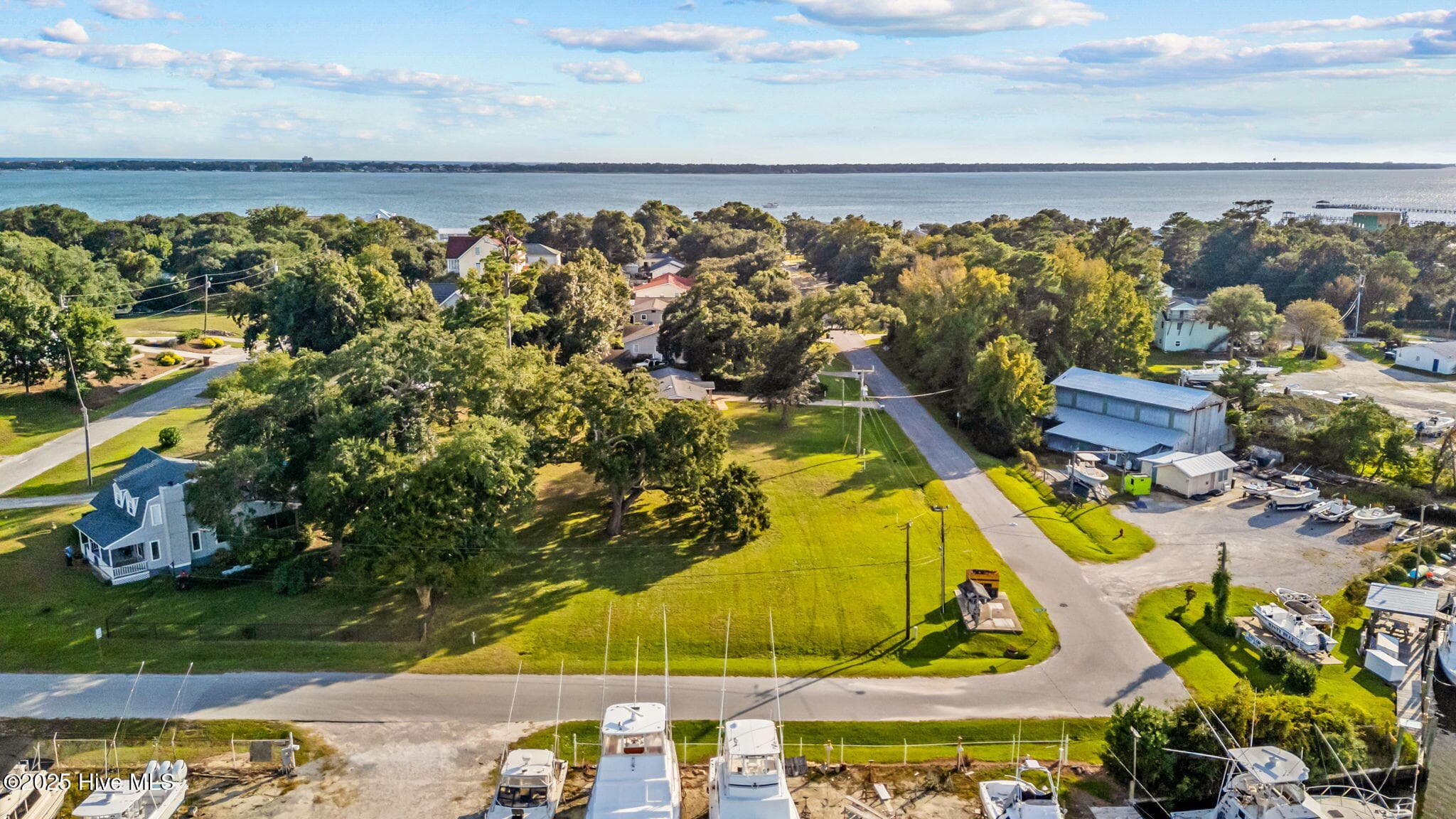 Front of 201 1 Pensacola Avenue, Morehead City, NC 28557