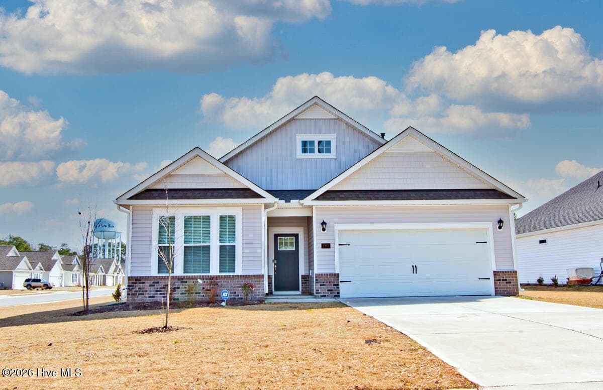 Front of 1001 Alizarin Lane, New Bern, NC 28562
