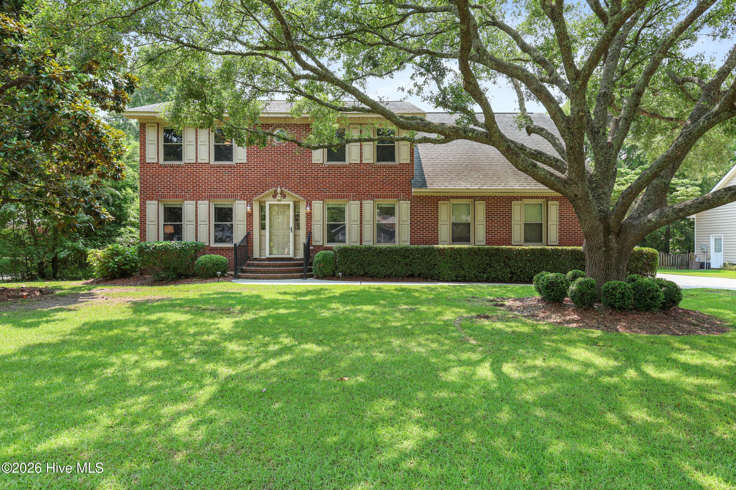 Exterior of 212 Dorchester Place, Wilmington, NC 28412