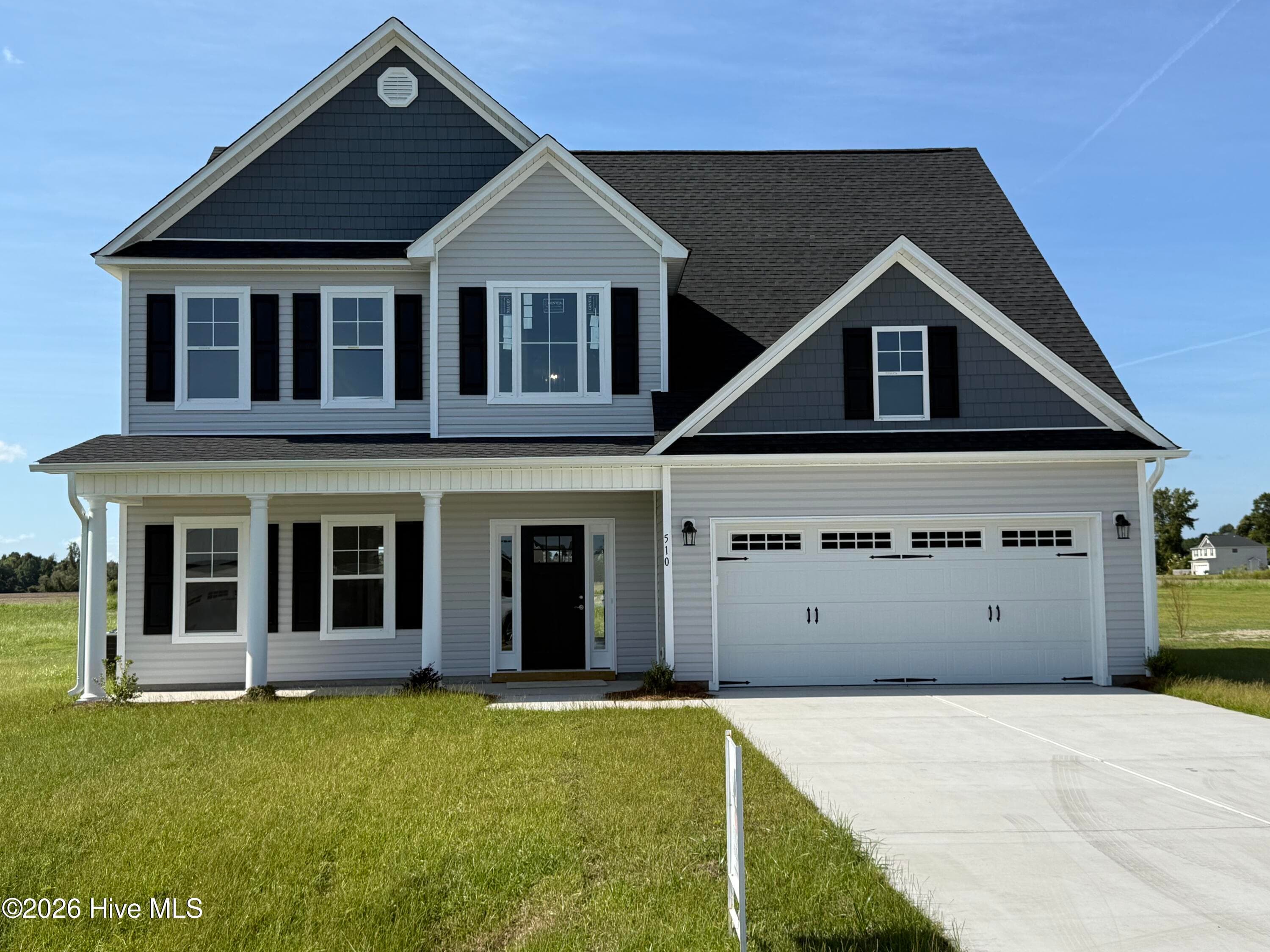 Front of 510 E Black Water Lane, Maysville, NC 28555