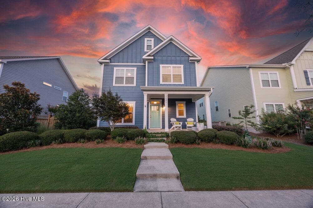 Front of 4421 Old Towne Street, Wilmington, NC 28412