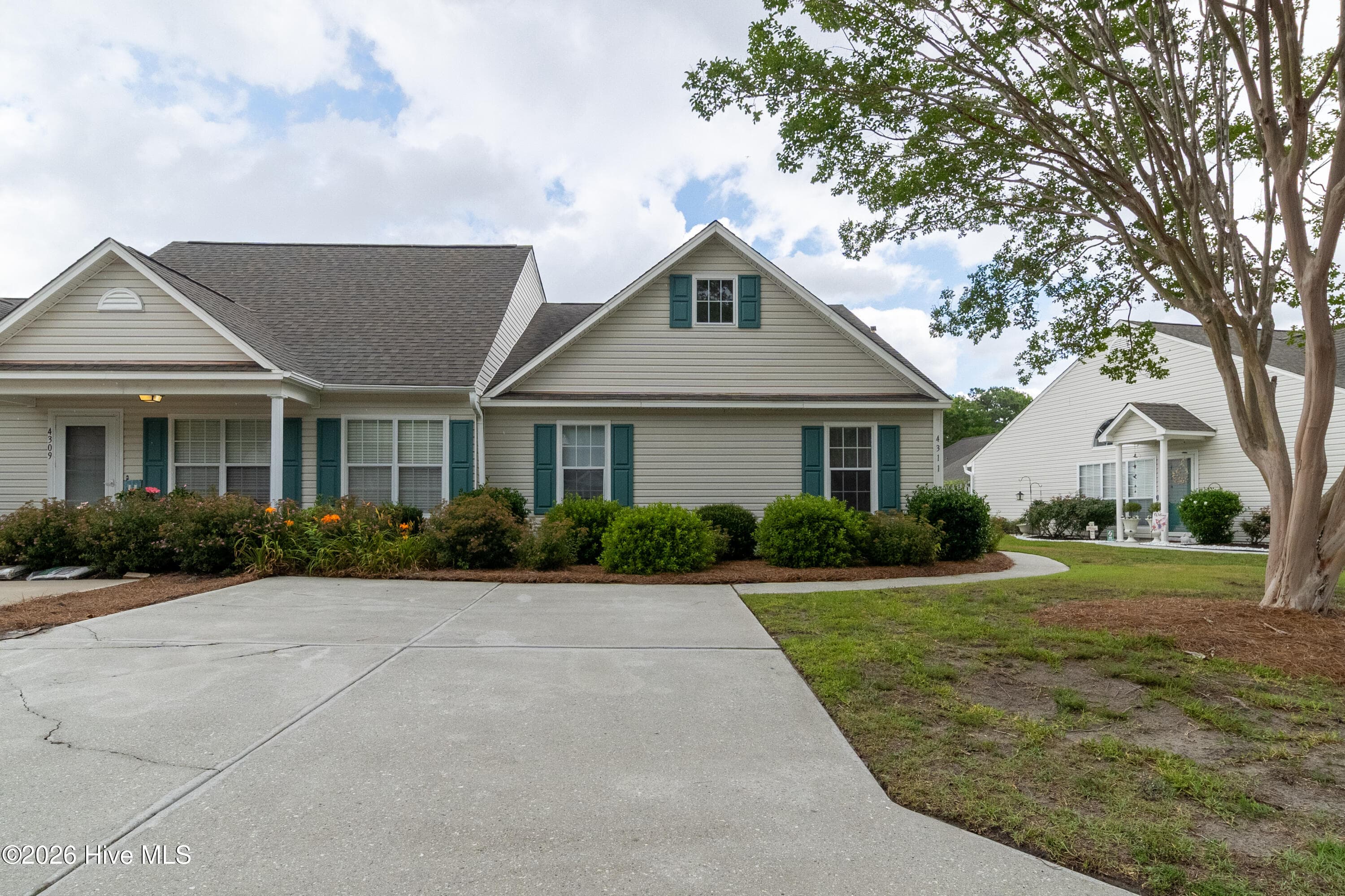 Front of 4311 Jasmine Cove Way, Wilmington, NC 28412