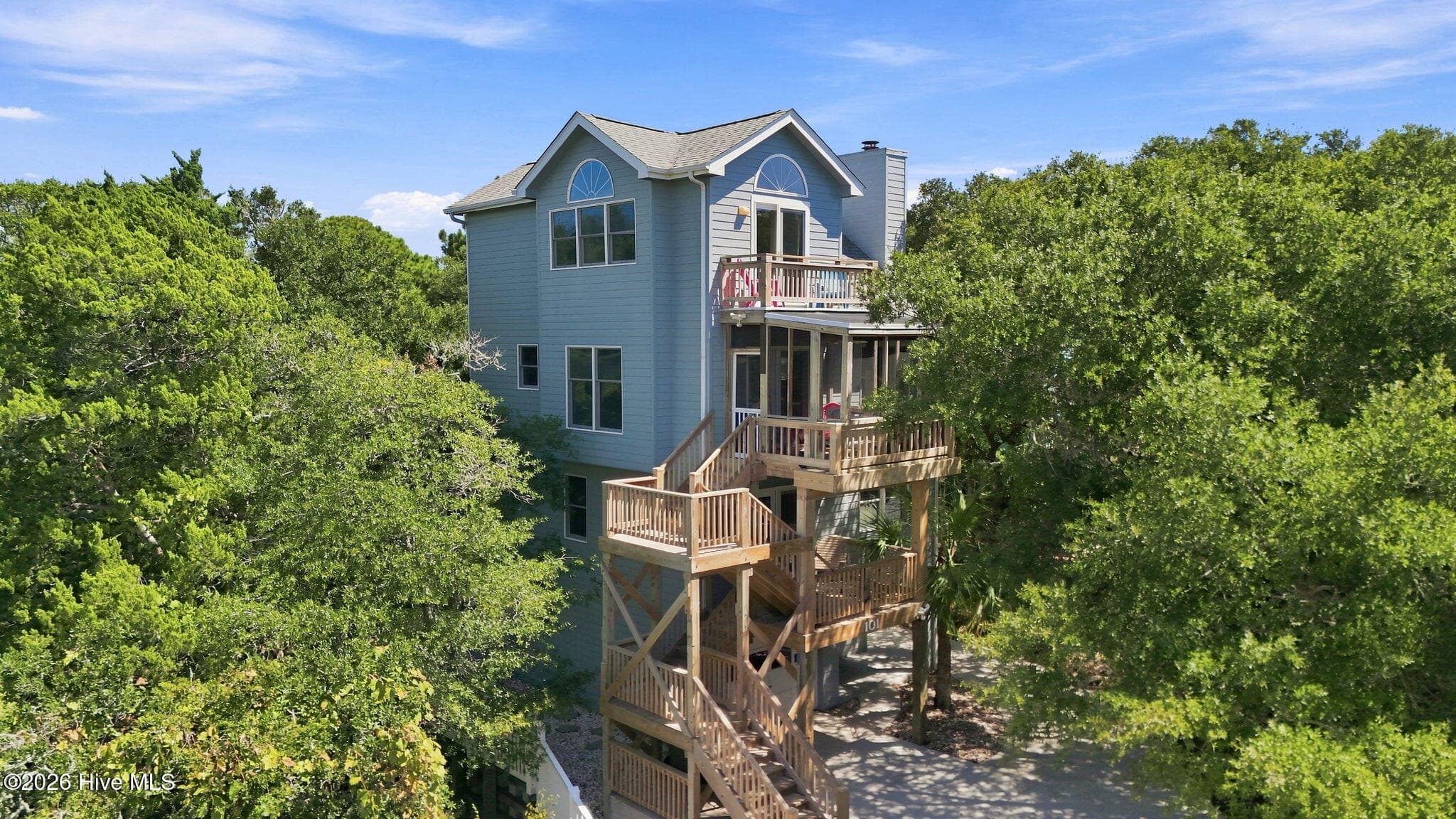 Front of 101 Wyndward Court, Emerald Isle, NC 28594
