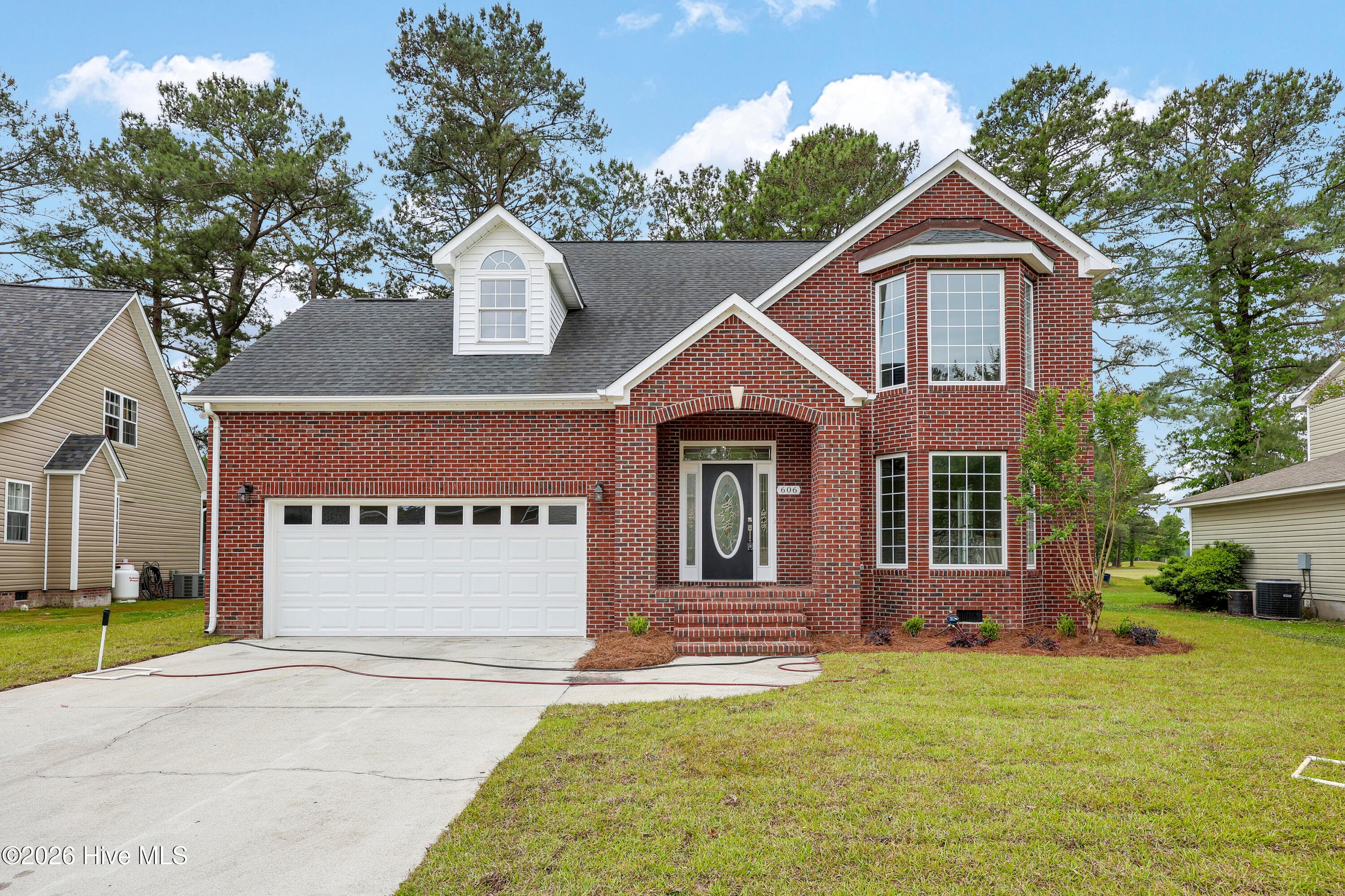 Front of 606 Player Court, Jacksonville, NC 28540