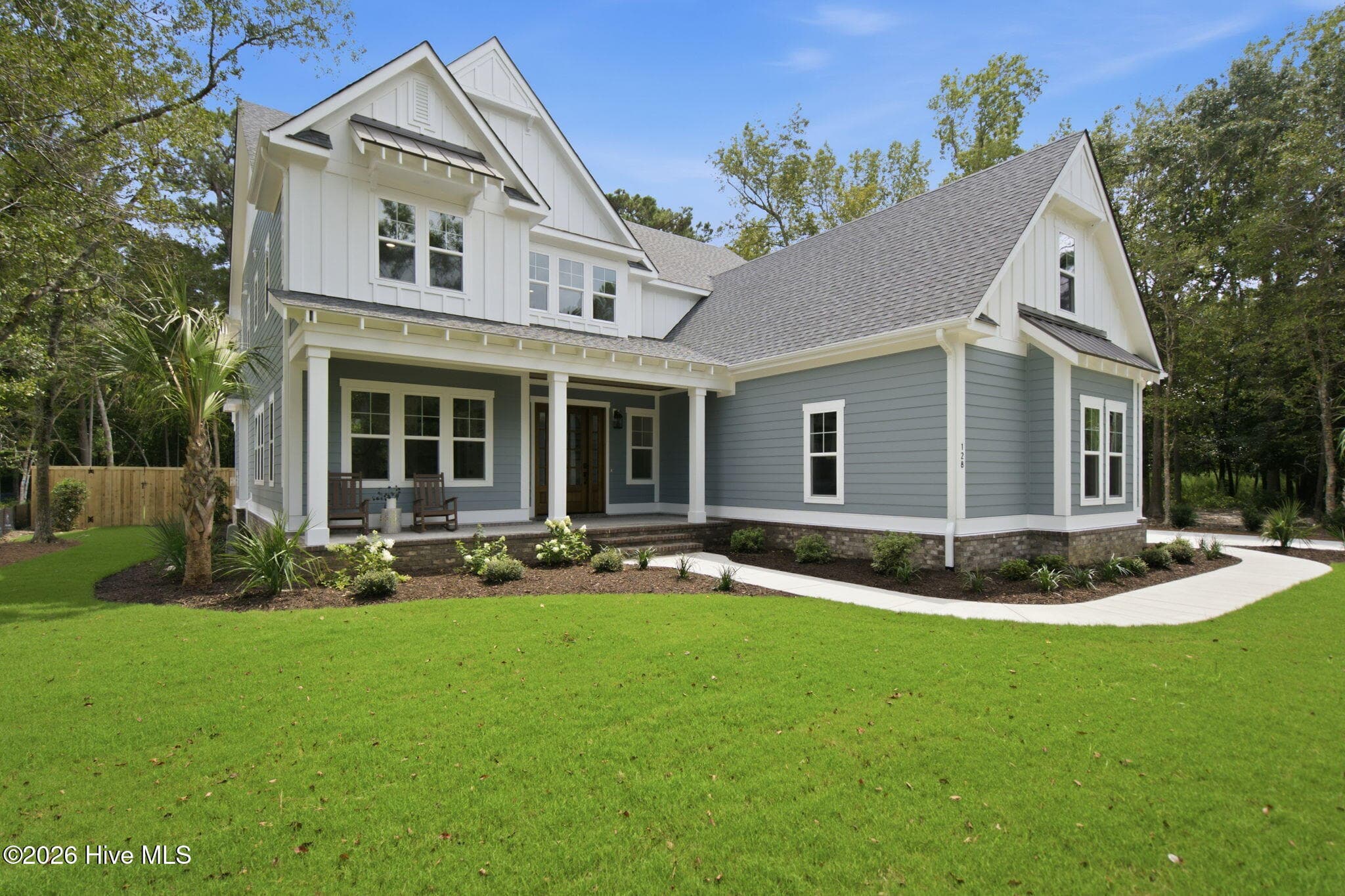Front of 128 Stones Throw Lane, Wilmington, NC 28411