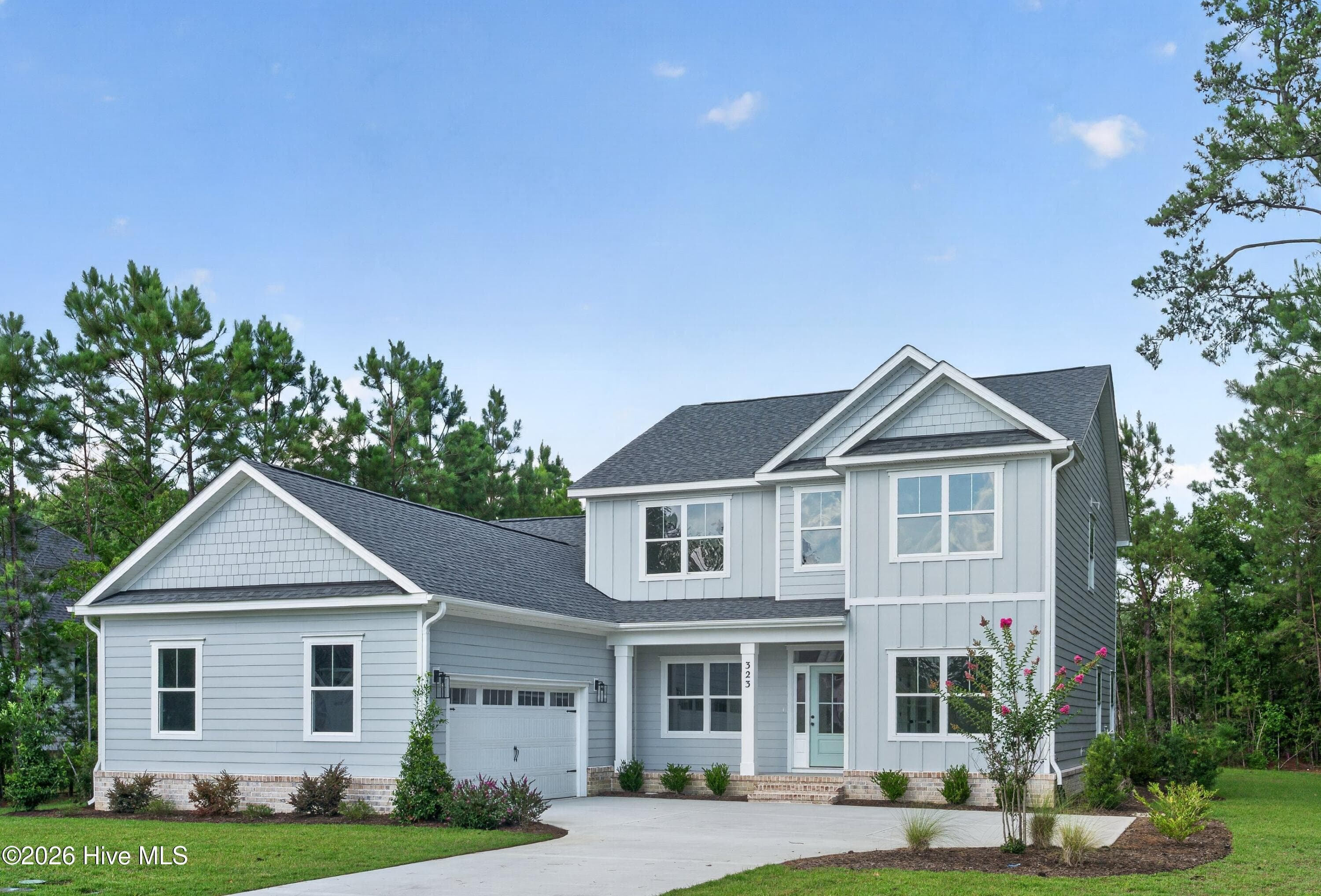 Front of 323 Grayhawk Circle, Wilmington, NC 28411