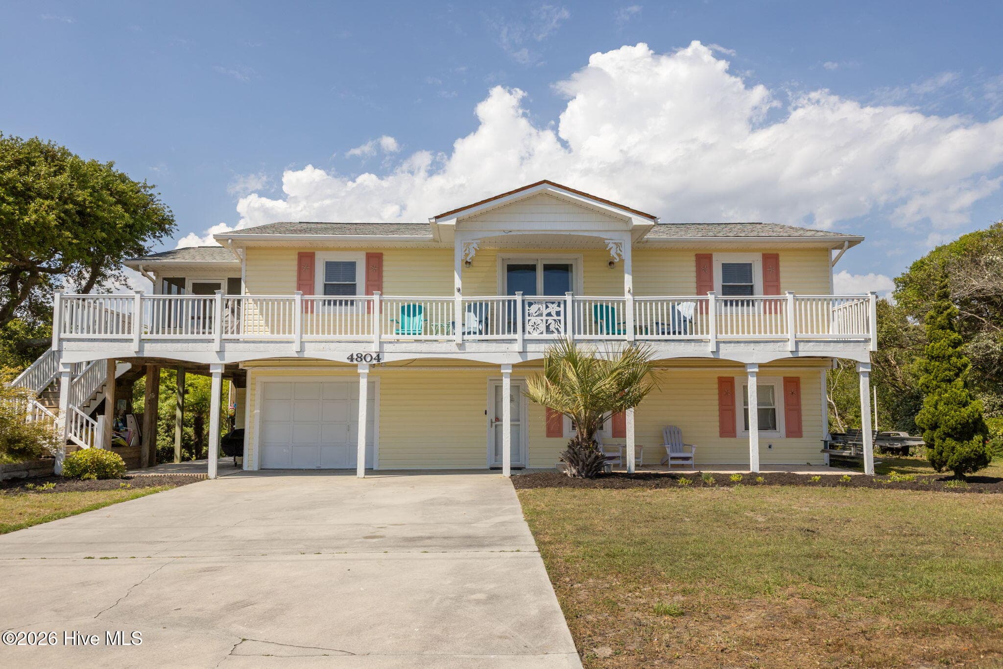 Front of 4804 Emerald Drive, Emerald Isle, NC 28594