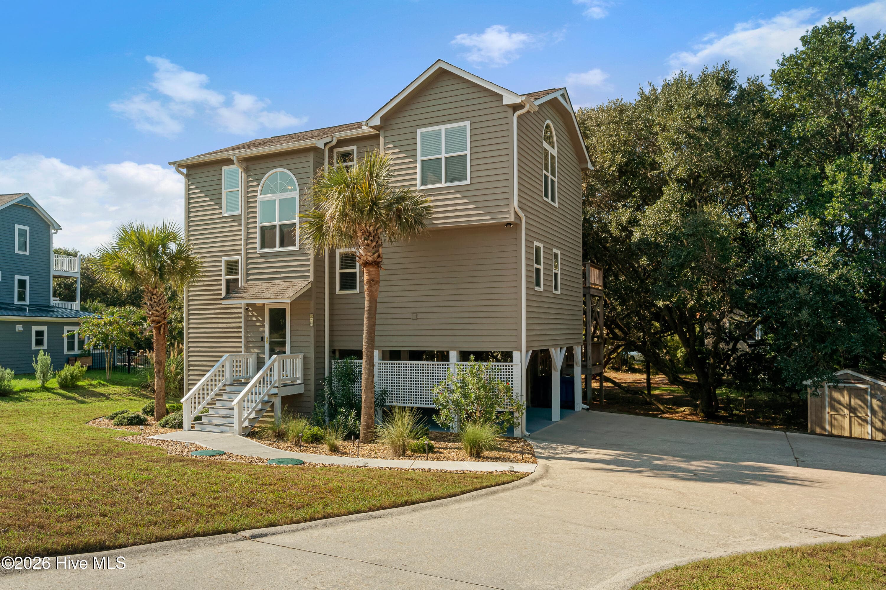 Front of 106 Wyndward Court, Emerald Isle, NC 28594