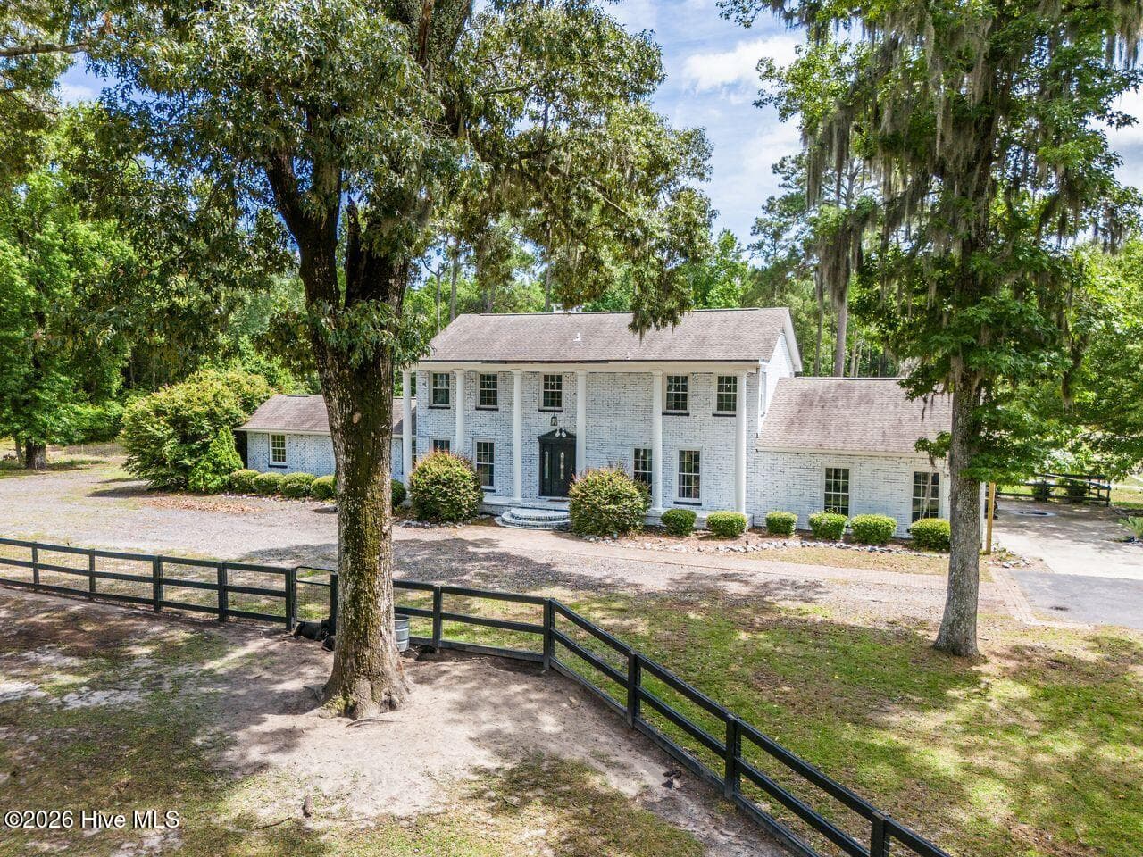 Front of 415 Whitebridge Road, Hampstead, NC 28443