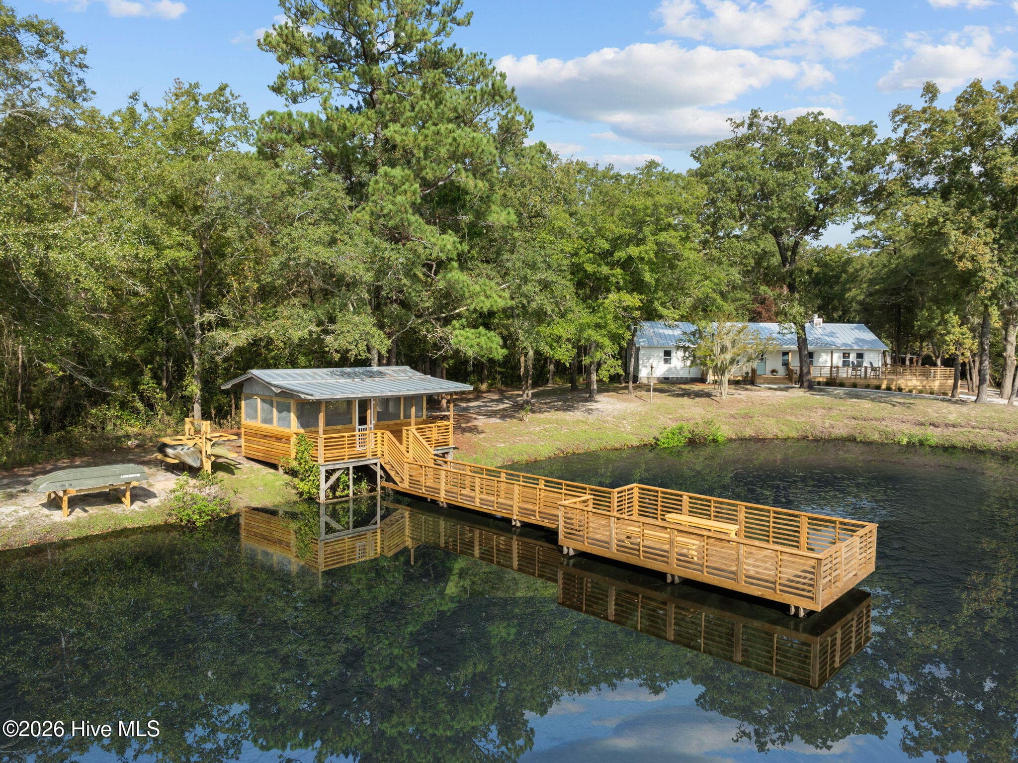 Front of 360 Fontanel Lake Drive, Burgaw, NC 28425