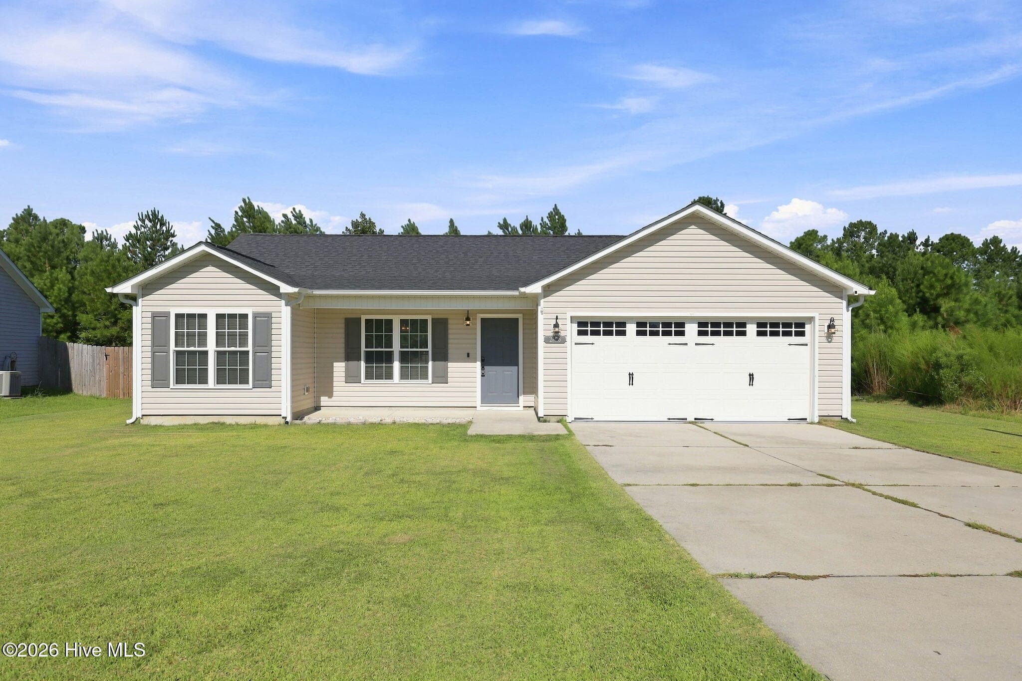 Front of 238 Sweet Gum Lane, Richlands, NC 28574