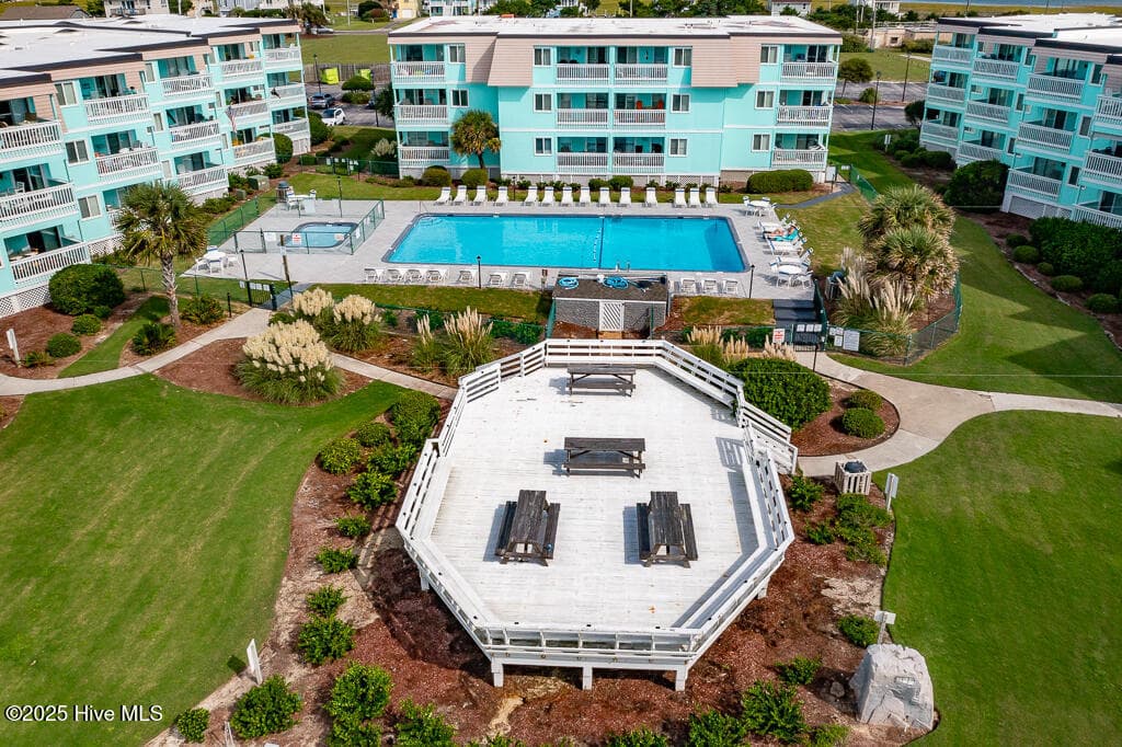 Front of 301 W Commerce Way 260, Atlantic Beach, NC 28512