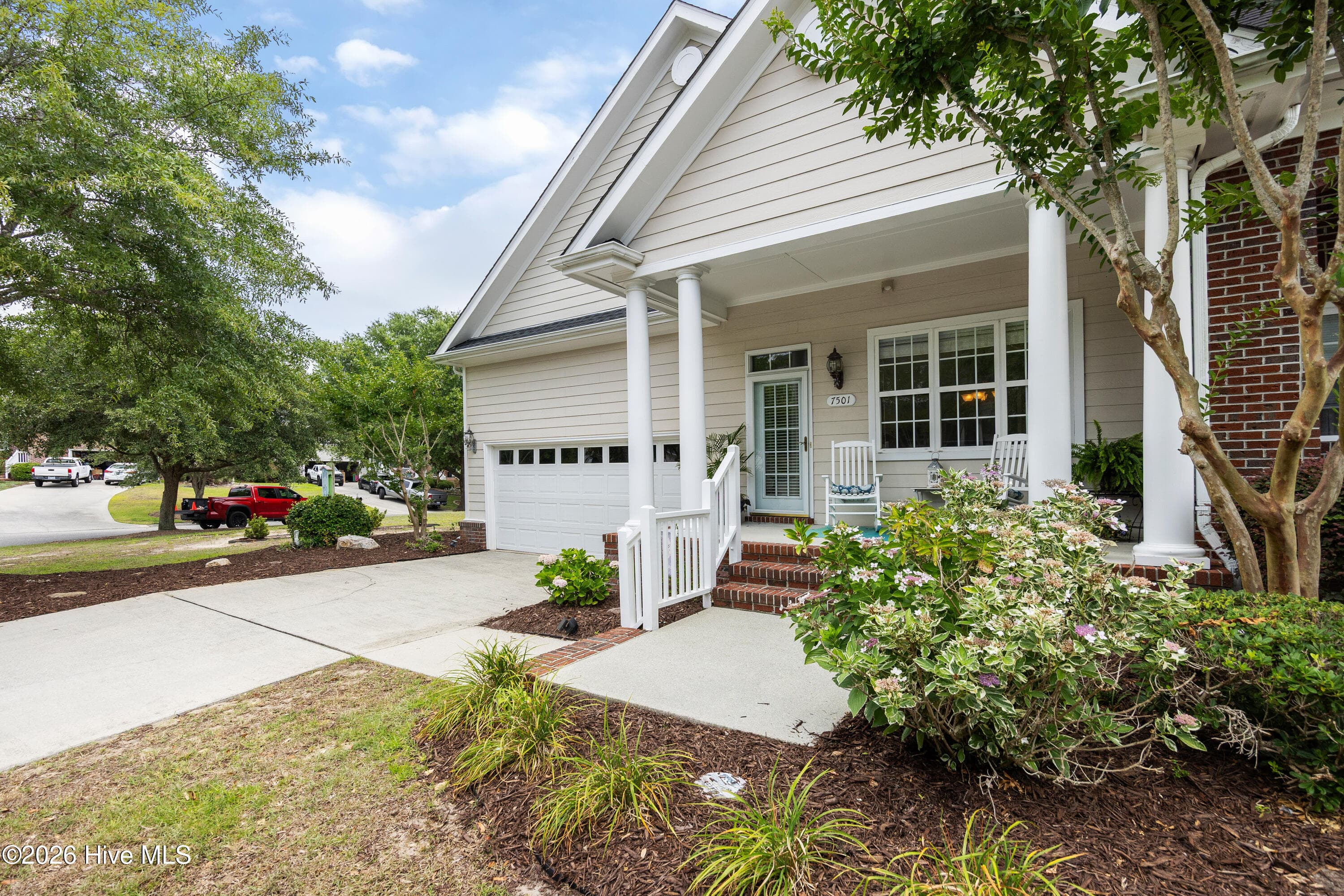 Front of 7501 Promontory Court, Wilmington, NC 28412