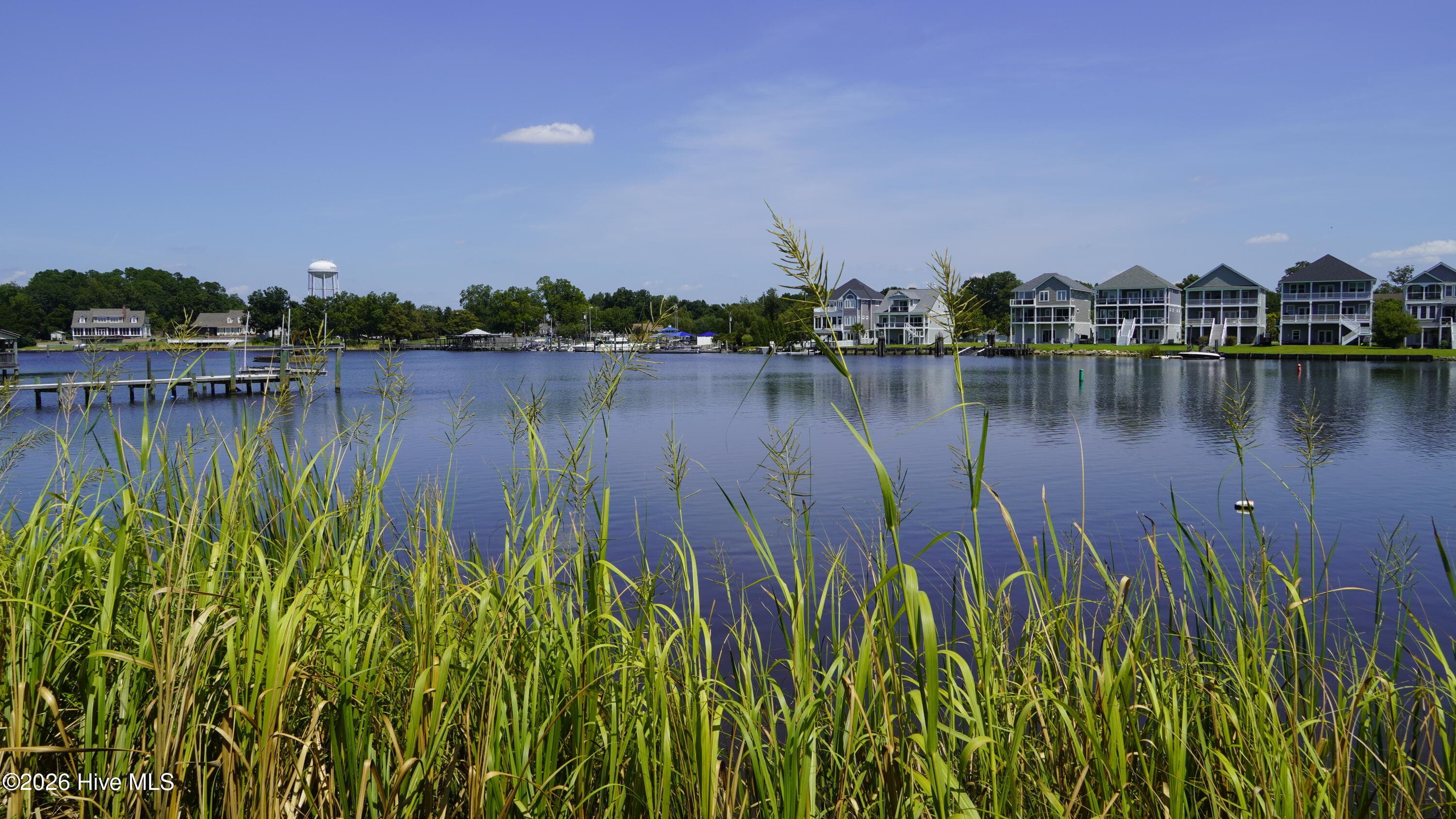 Front of 209 14 Laguna Lane, Jacksonville, NC 28540