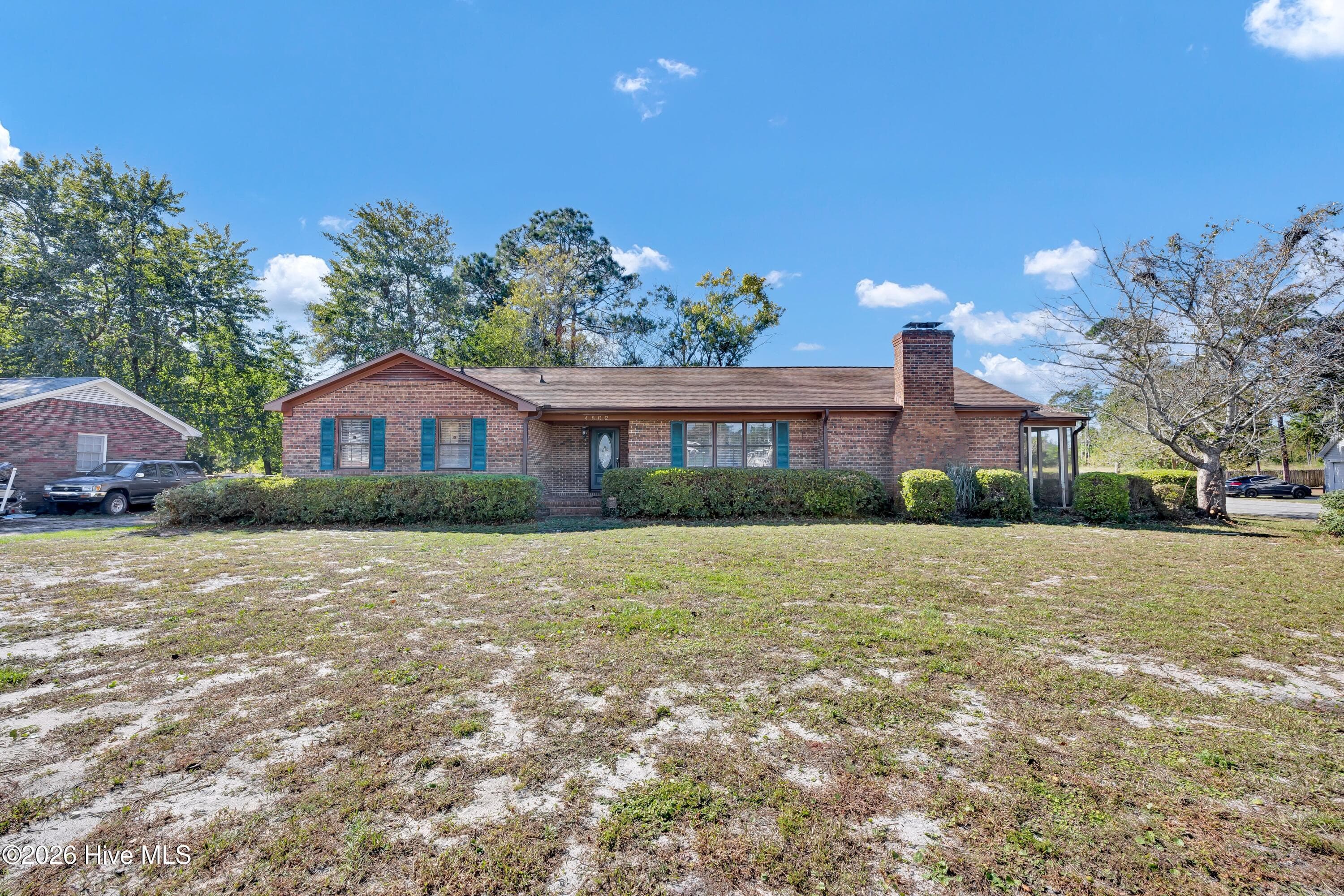 Exterior of 4802 Stillwell Road