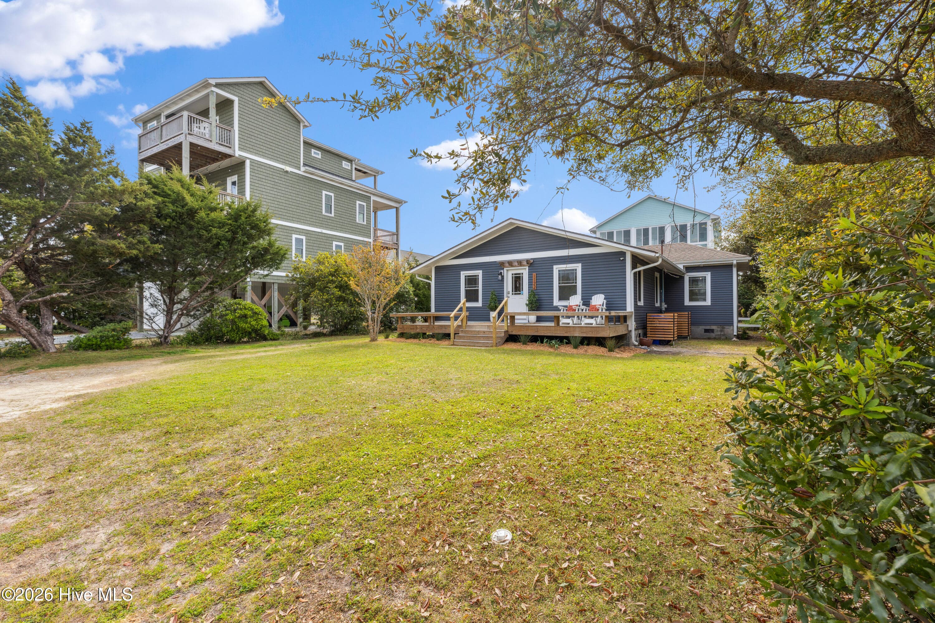 Exterior of 1122 S Topsail Drive, Surf City, NC 28445