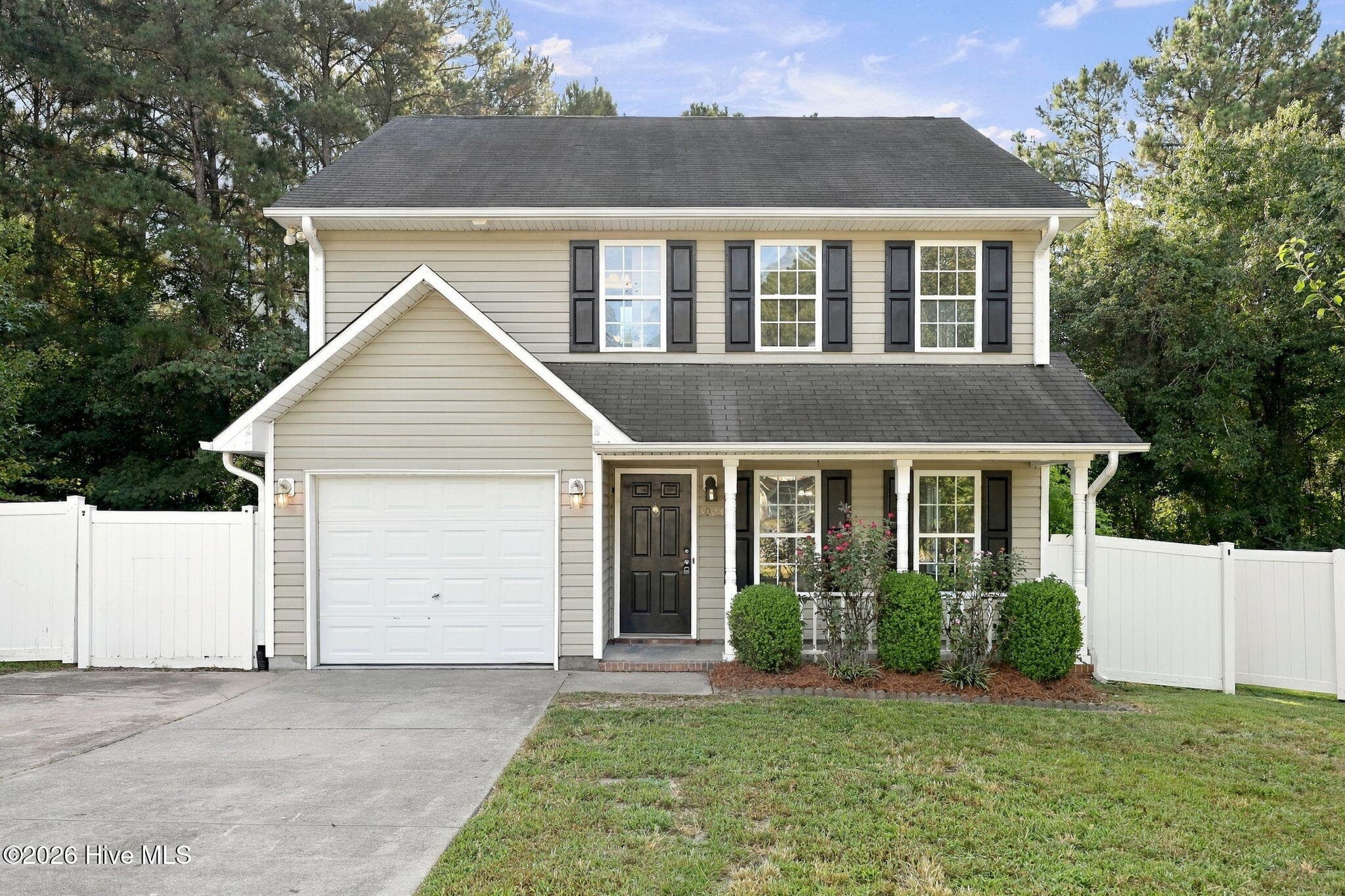 Front of 3023 Oakwood Drive, Jacksonville, NC 28546
