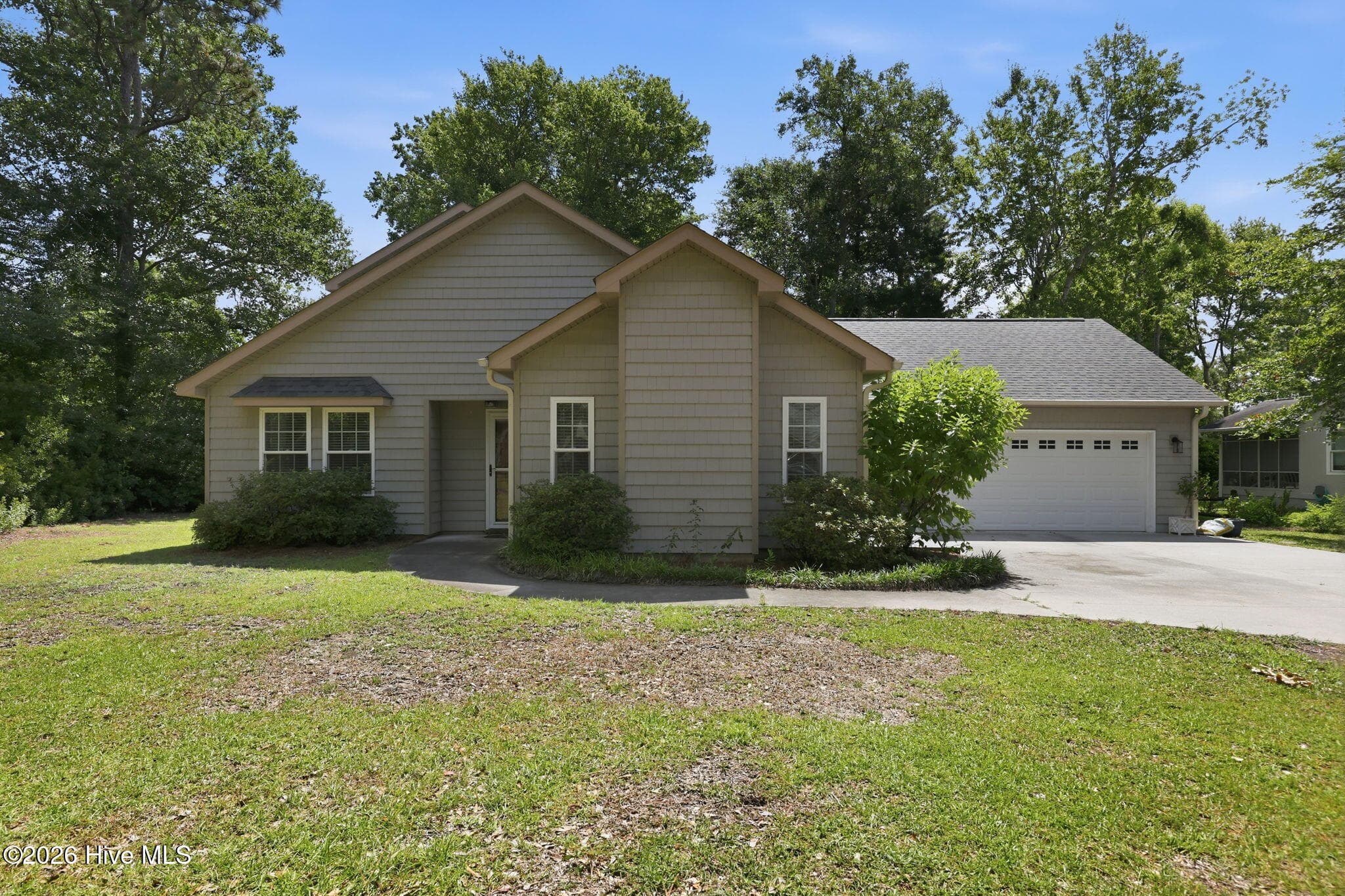 Exterior of 216 Lord Granville Drive, Morehead City, NC 28557