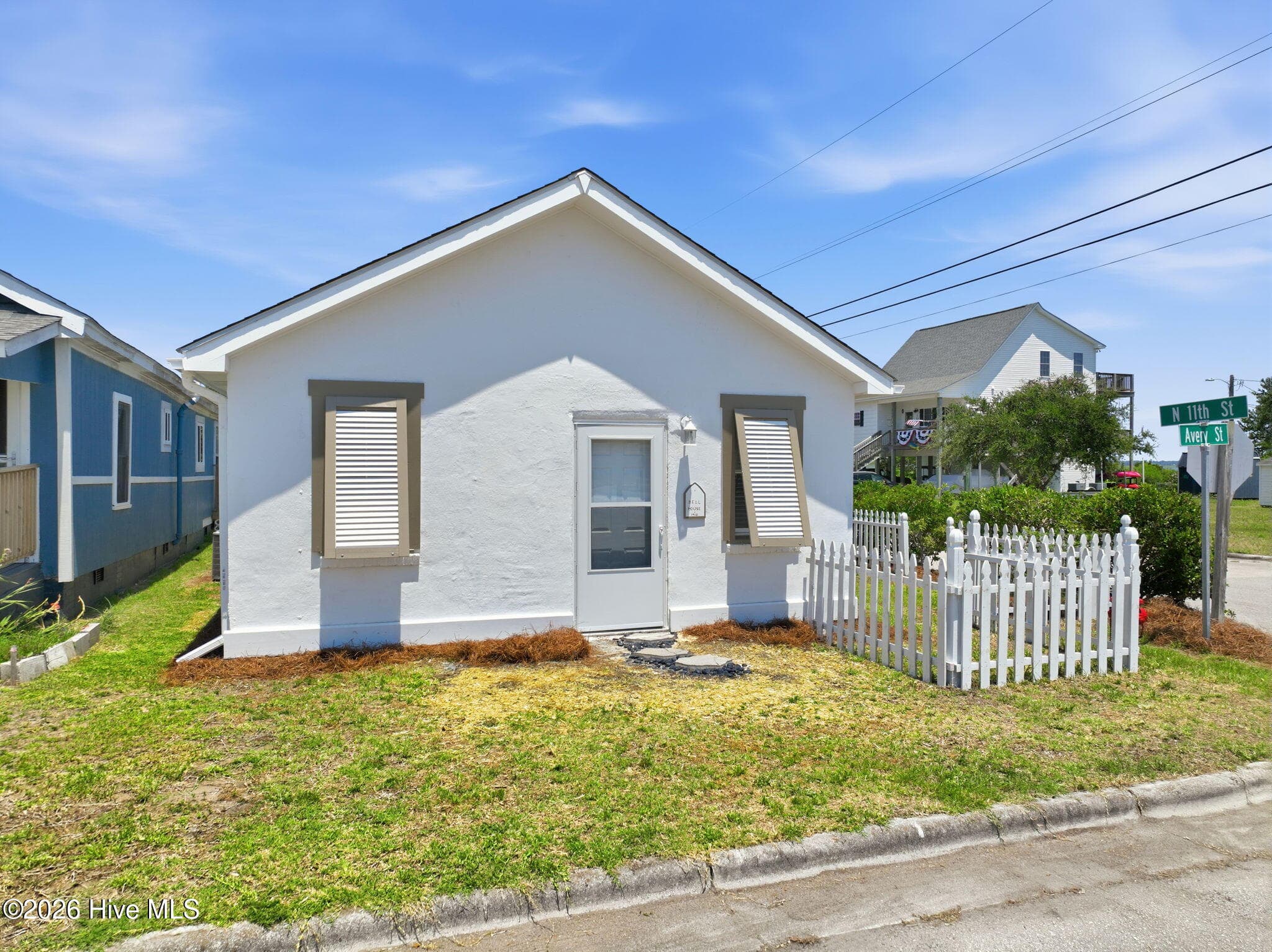 Exterior of 501 N 11th Street, Morehead City, NC 28557
