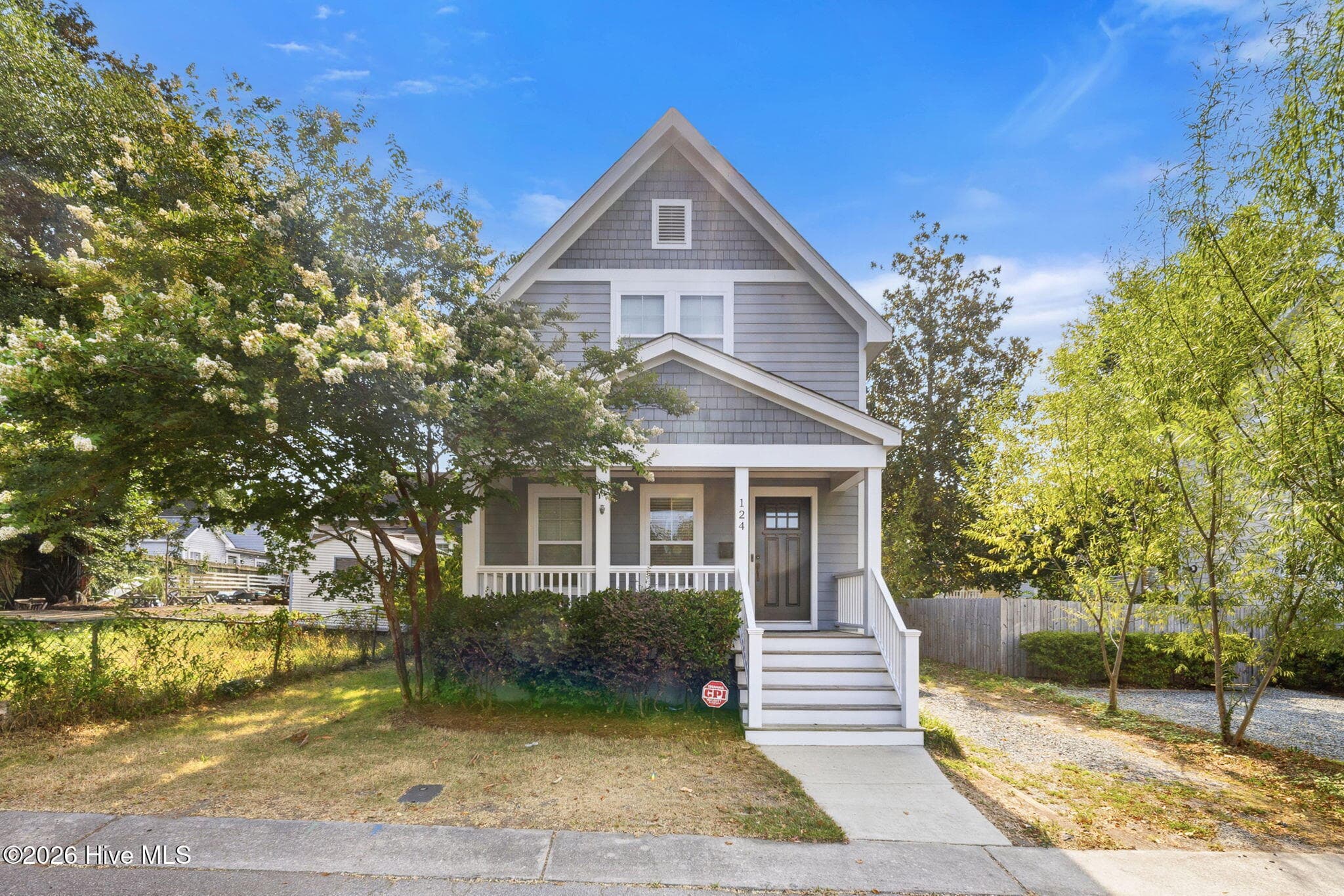 Front of 124 Magnolia Street, Wilmington, NC 28401