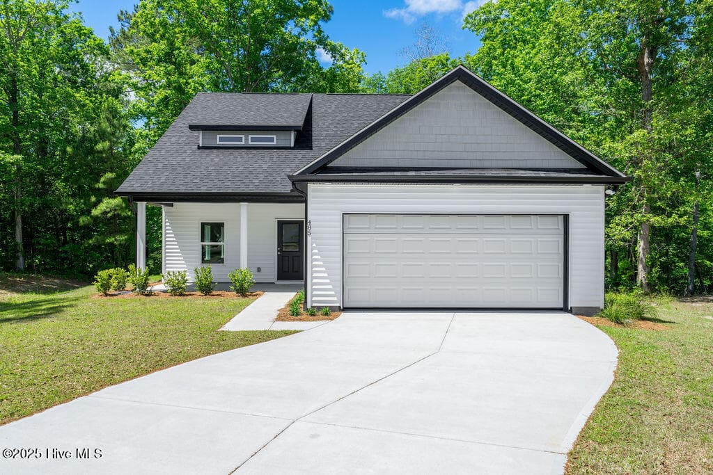Front of 485 N Wild Rice Drive SW, Supply, NC 28462