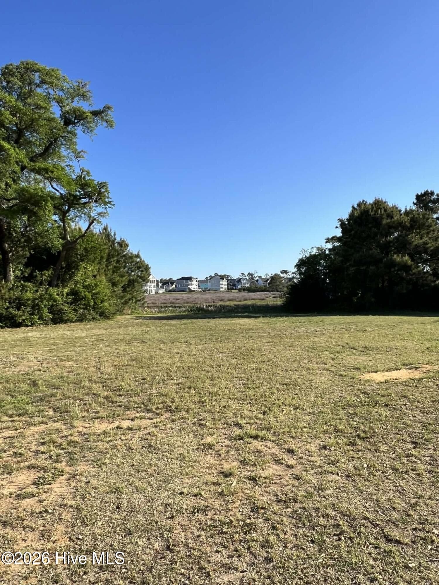 Front of 659 420 Cannonsgate Drive, Newport, NC 28570