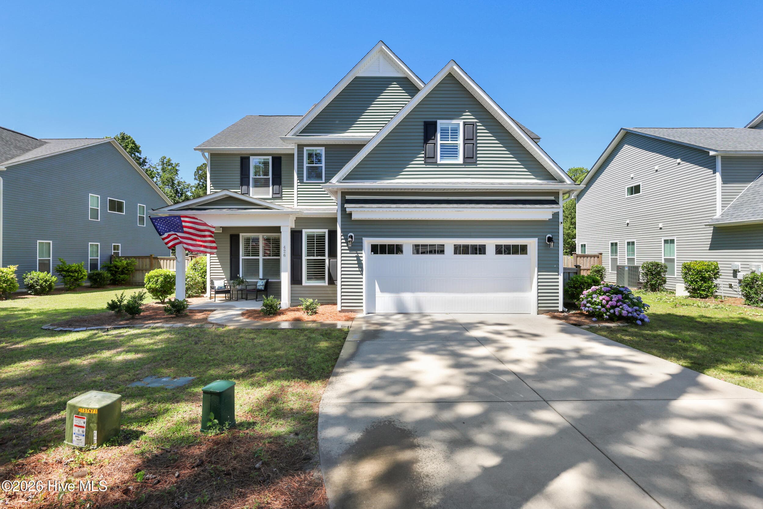 Front of 426 Grandview Drive, Hampstead, NC 28443