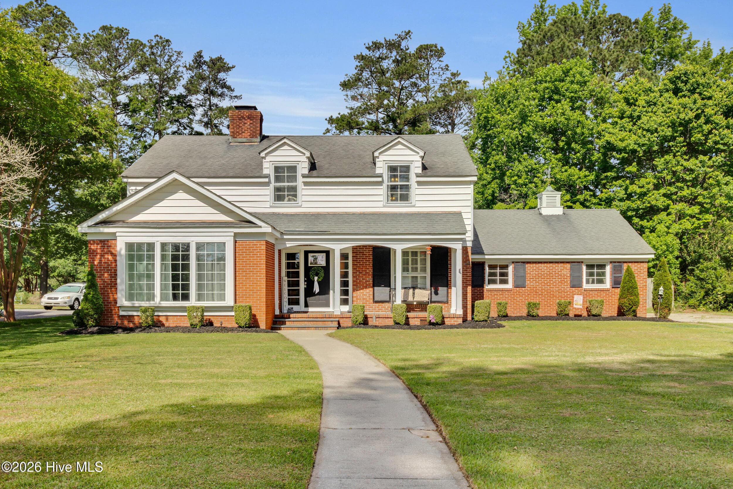 Front of 1912 Greenbriar Road, Kinston, NC 28501