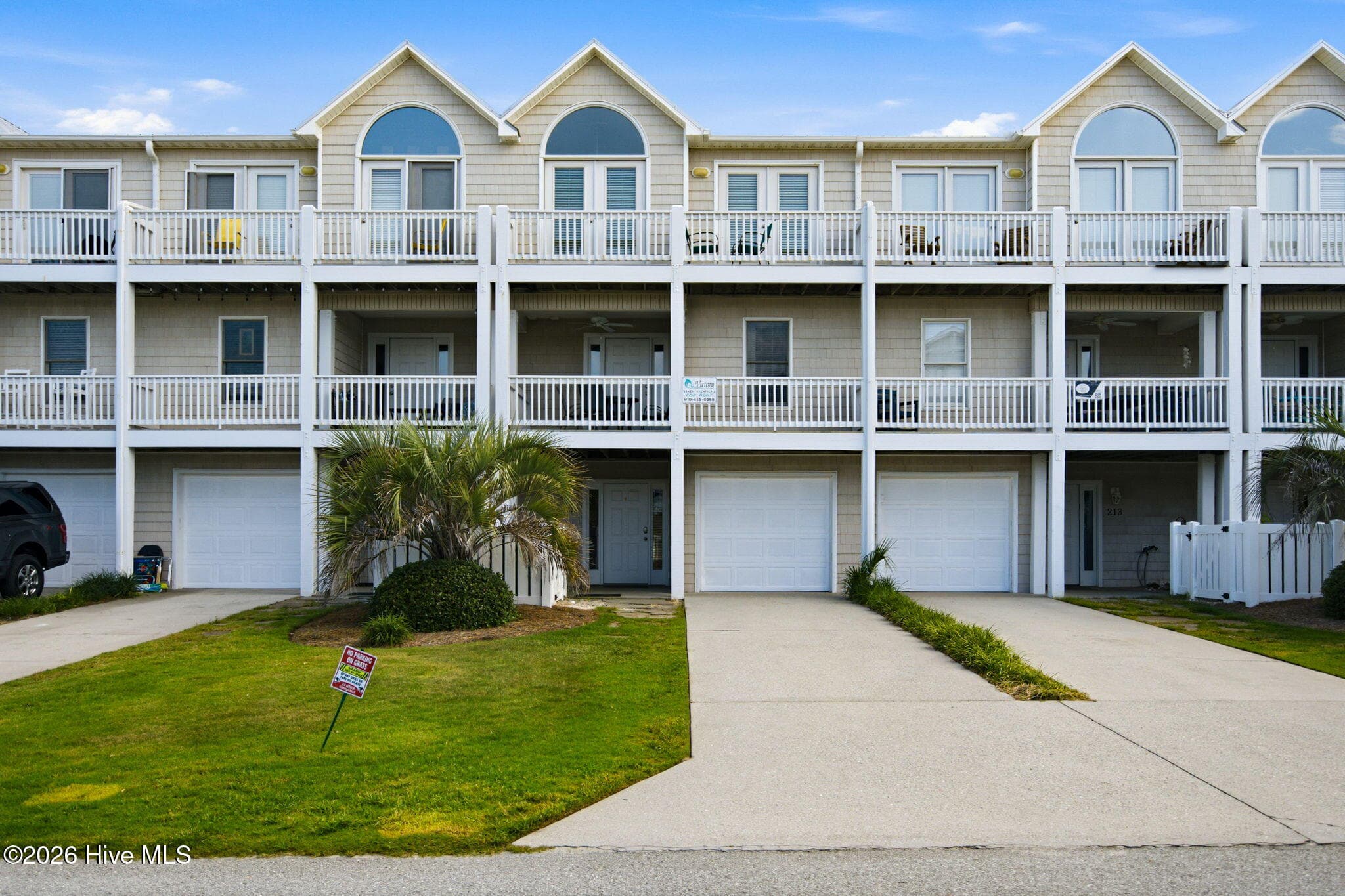 Front of 209 N Avenue, Kure Beach, NC 28449