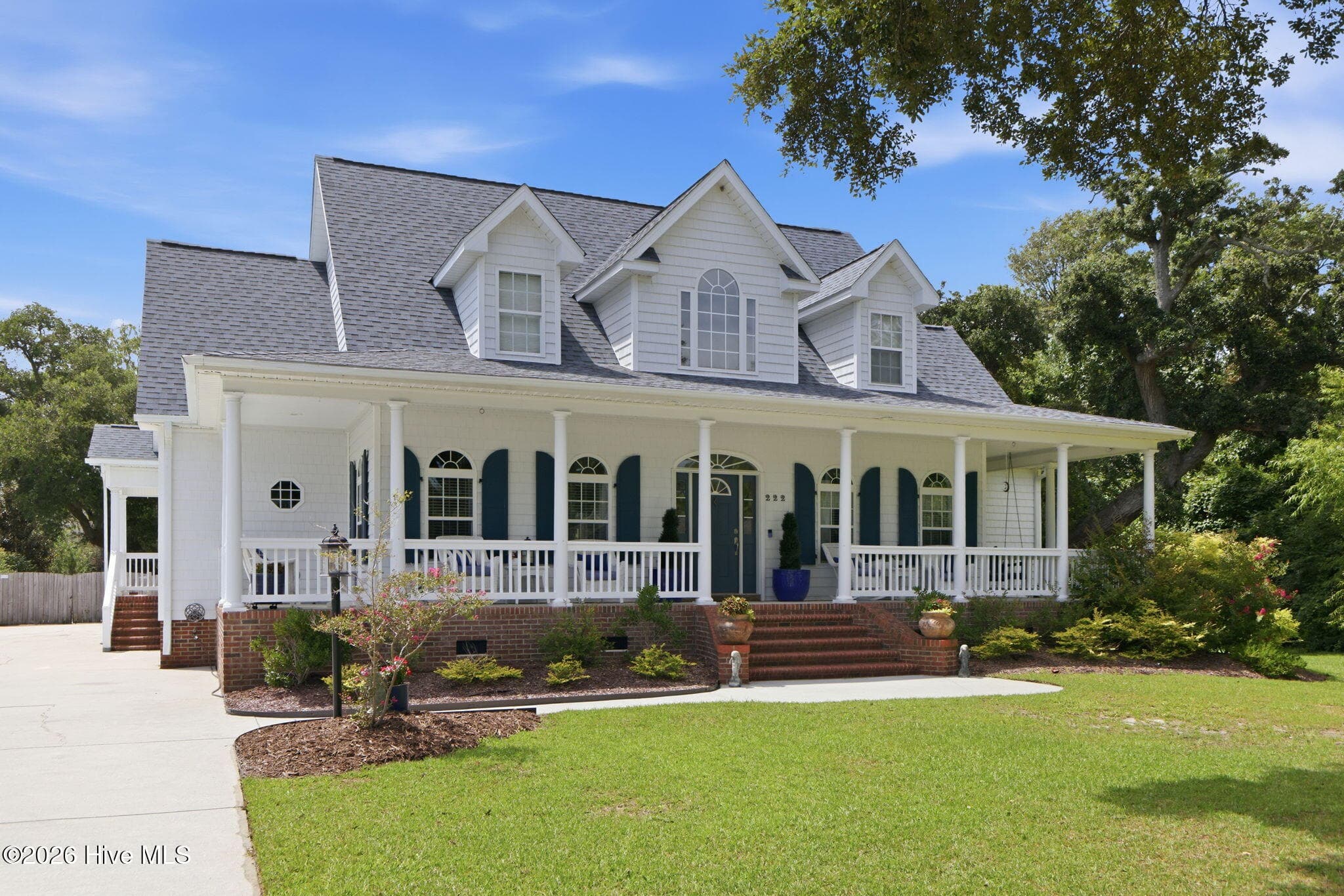 Front of 222 Yacht Club Drive, Newport, NC 28570