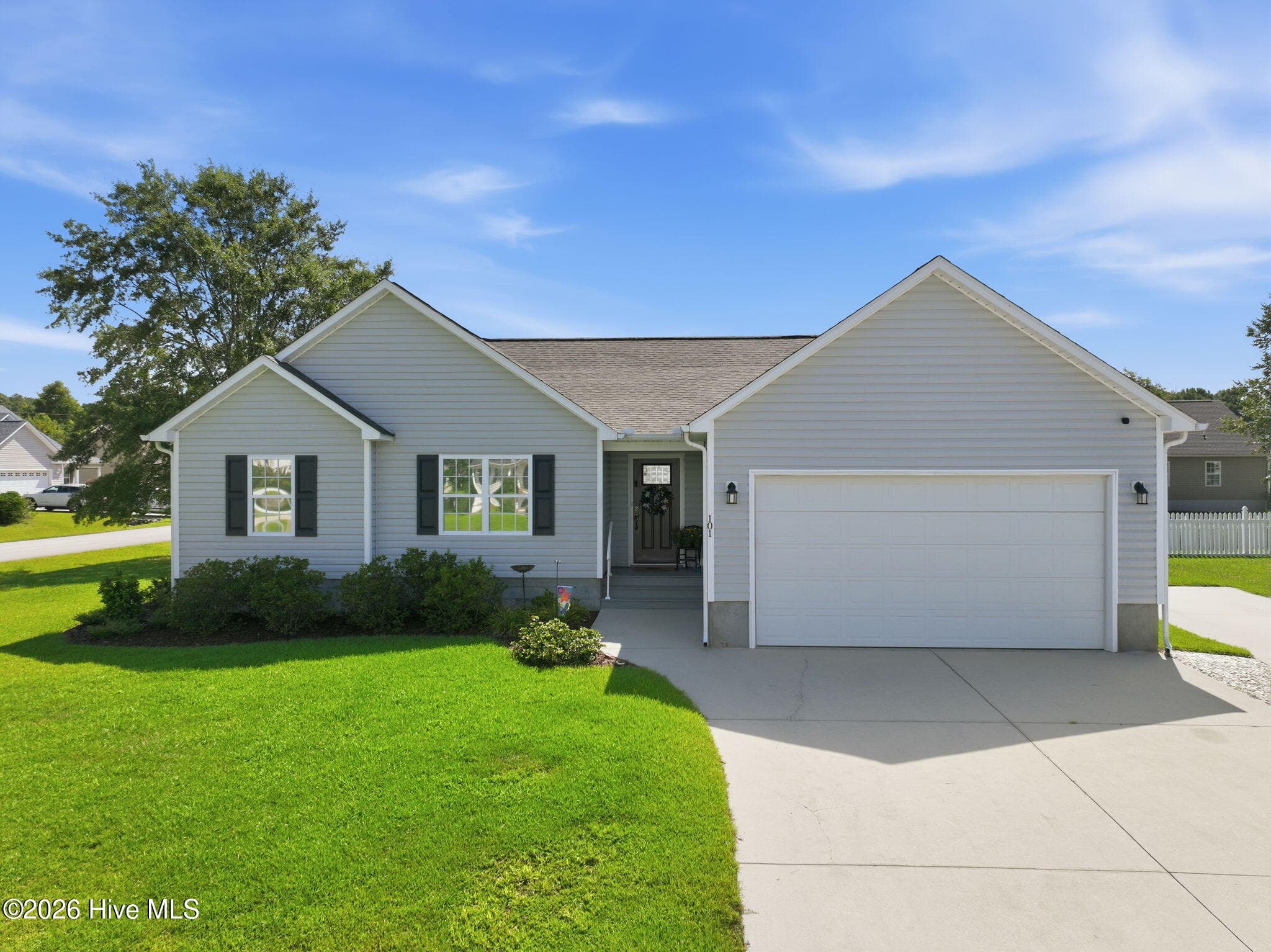 Front of 101 Anglers Way, Beaufort, NC 28516