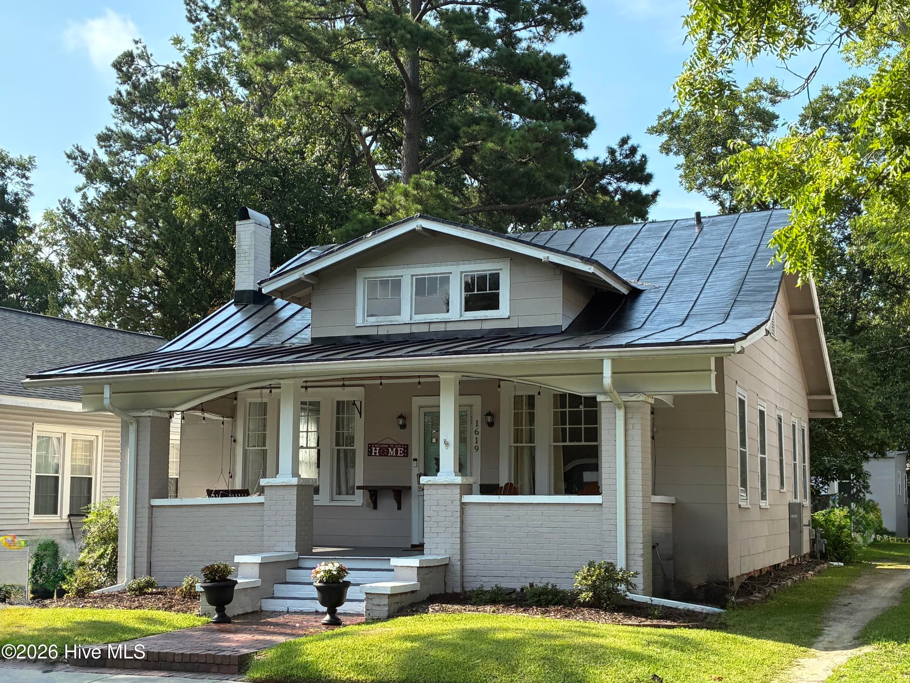 Front of 1619 Spencer Avenue, New Bern, NC 28560