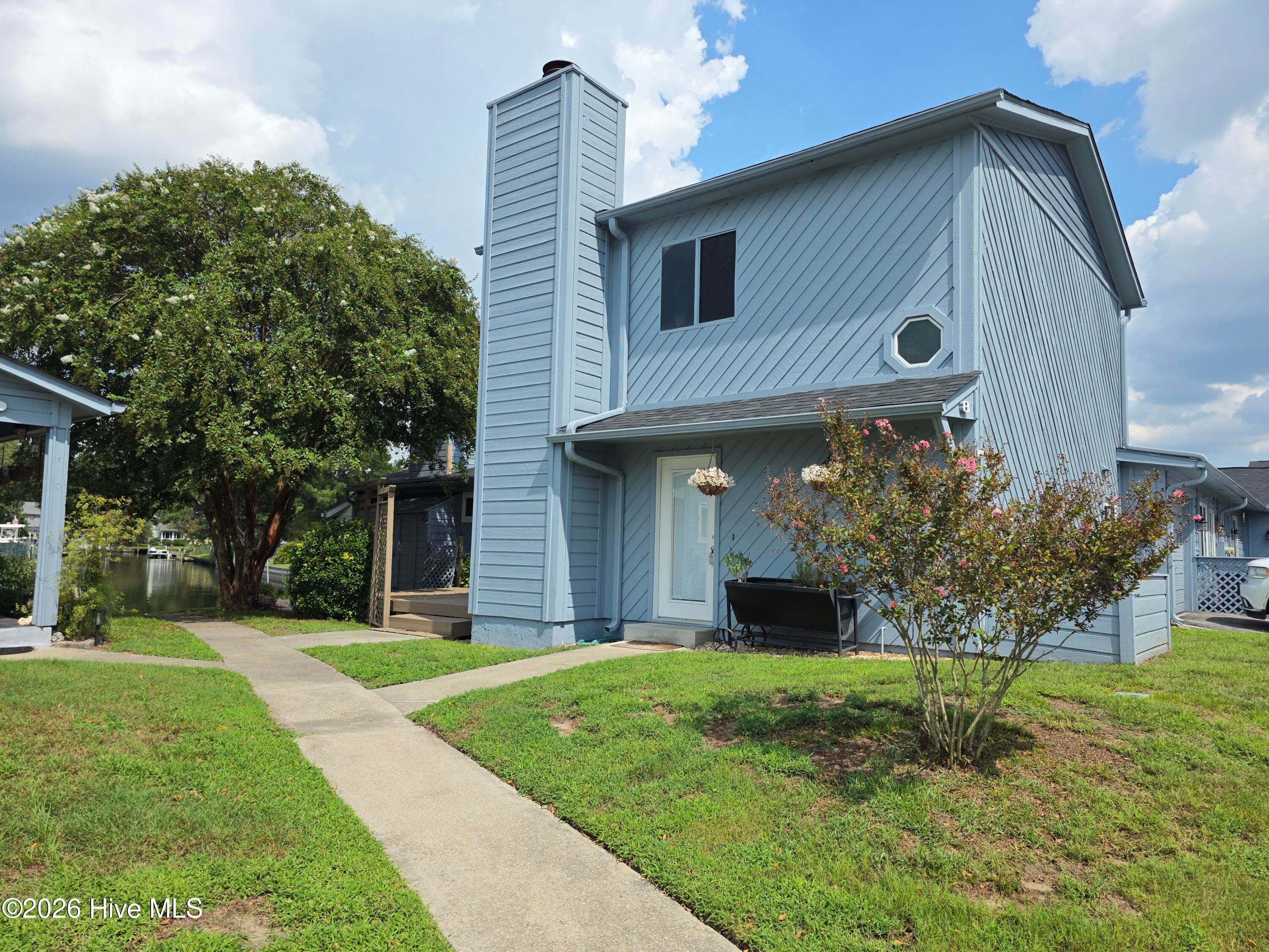 Front of 8 Harbour Walk 8, New Bern, NC 28562