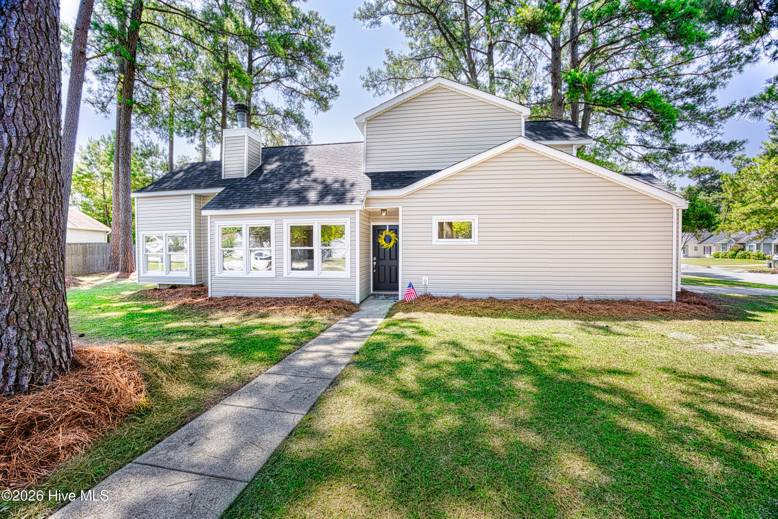 Front of 107 Broadleaf Drive, Jacksonville, NC 28546