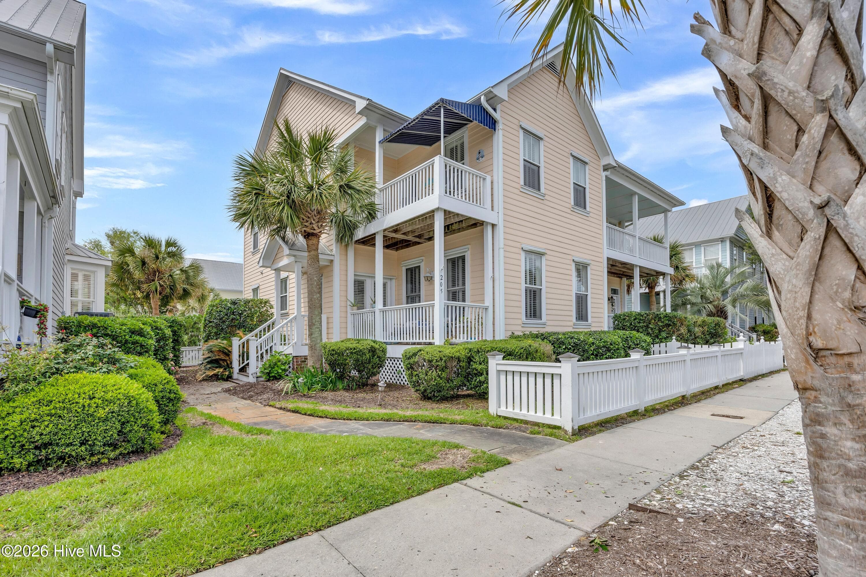 Front of 205 Silver Sloop Way, Carolina Beach, NC 28428