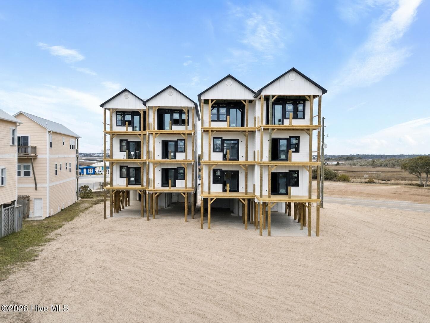 Exterior of 205 Shell Road, Surf City, NC 28445