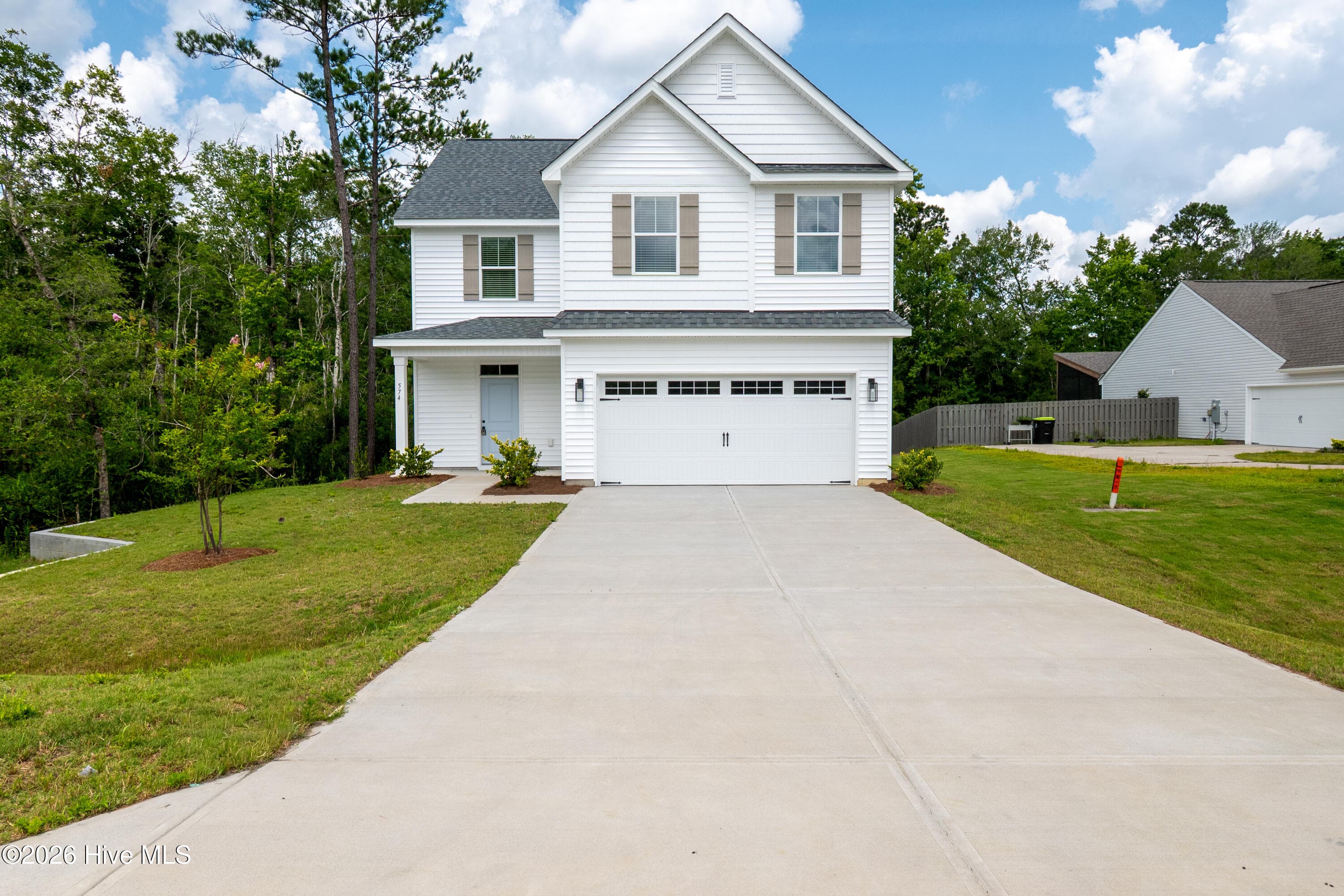 Front of 574 Poppleton Drive, Hampstead, NC 28443