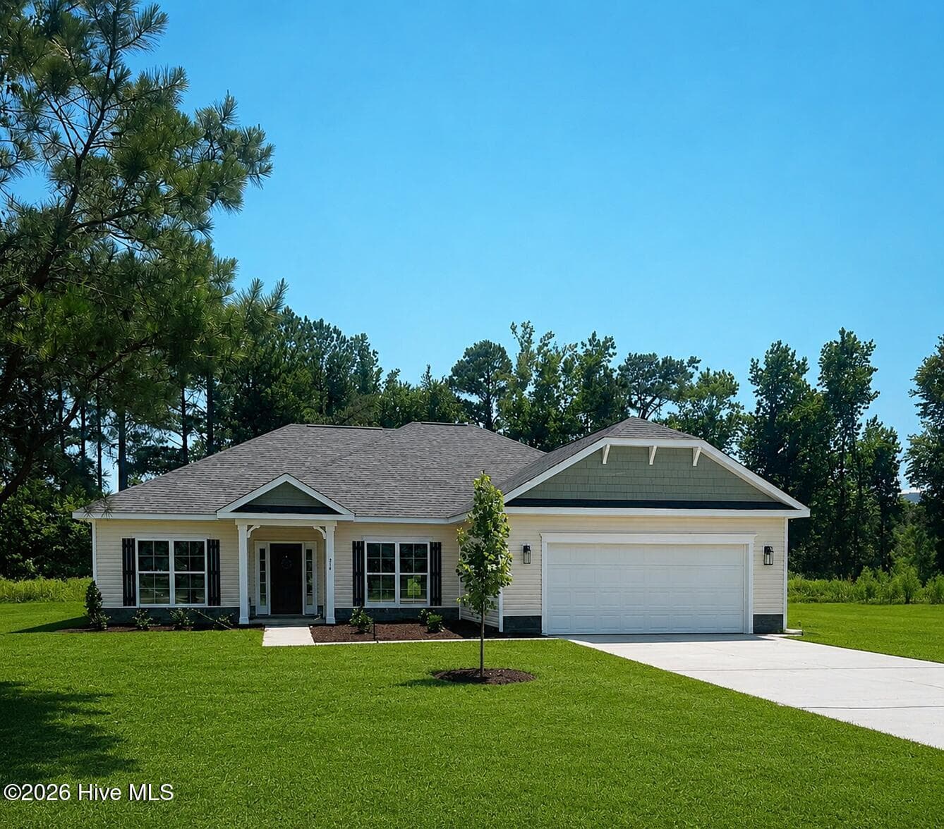 Front of 314 Eastwood Drive, Wallace, NC 28466